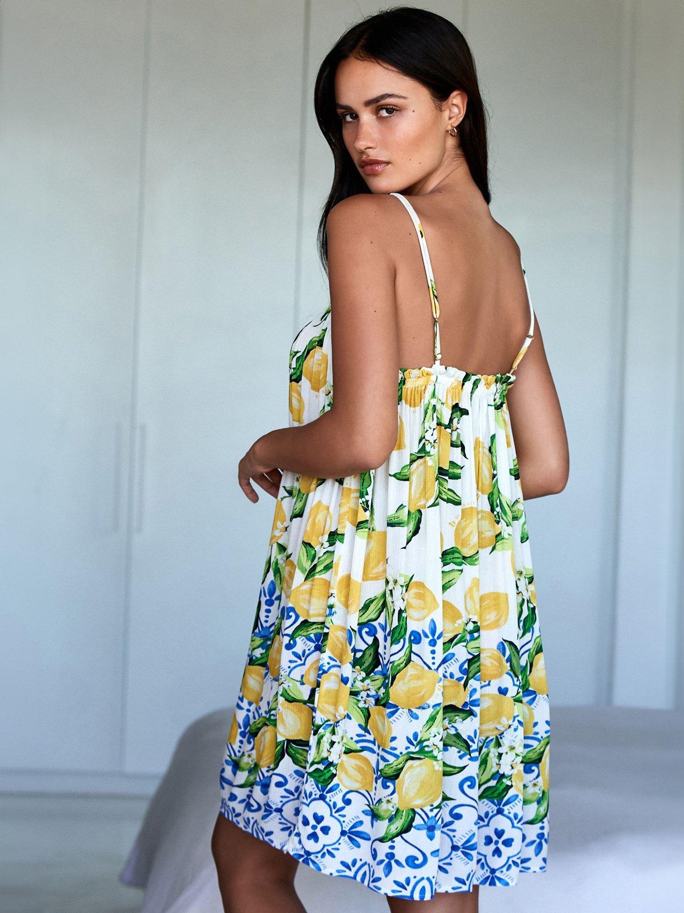Image 2 of 6 of B By Ted Baker Ted Baker June Lem Slip - White