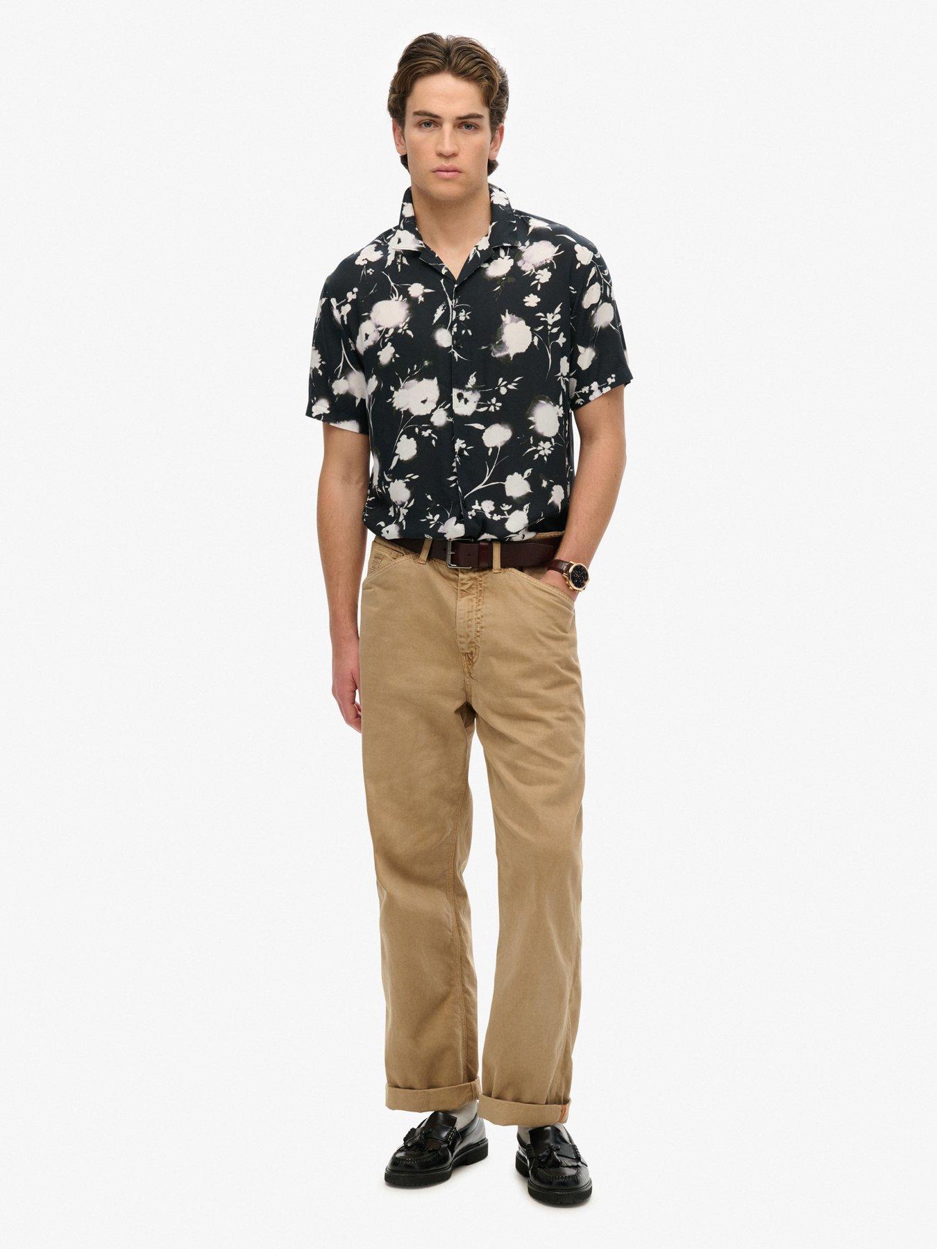 Image 3 of 5 of Superdry Superdry Short Sleeve Printed Shirt - Black