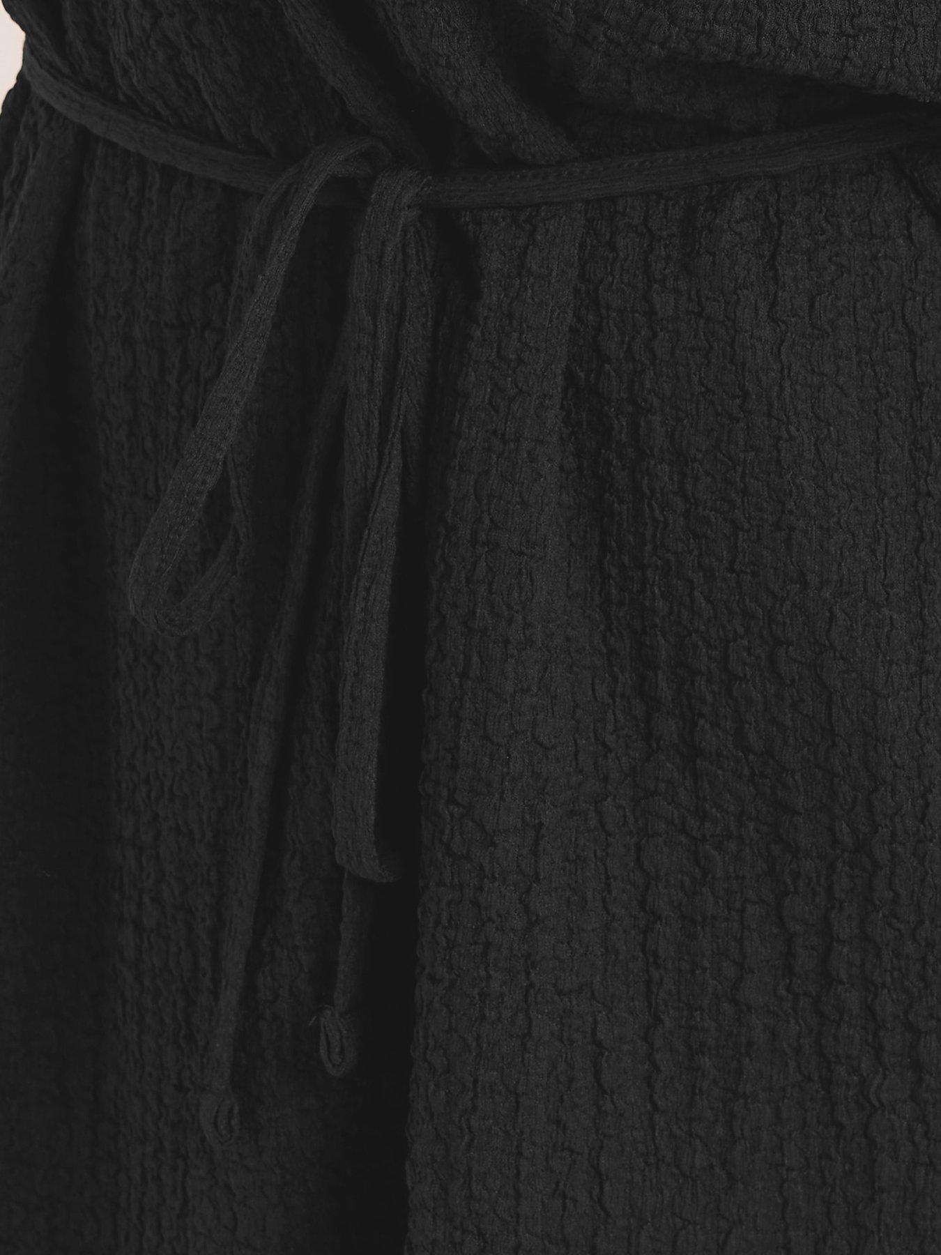 yours-curve-grown-on-sleeve-belted-tunic-blackoutfit