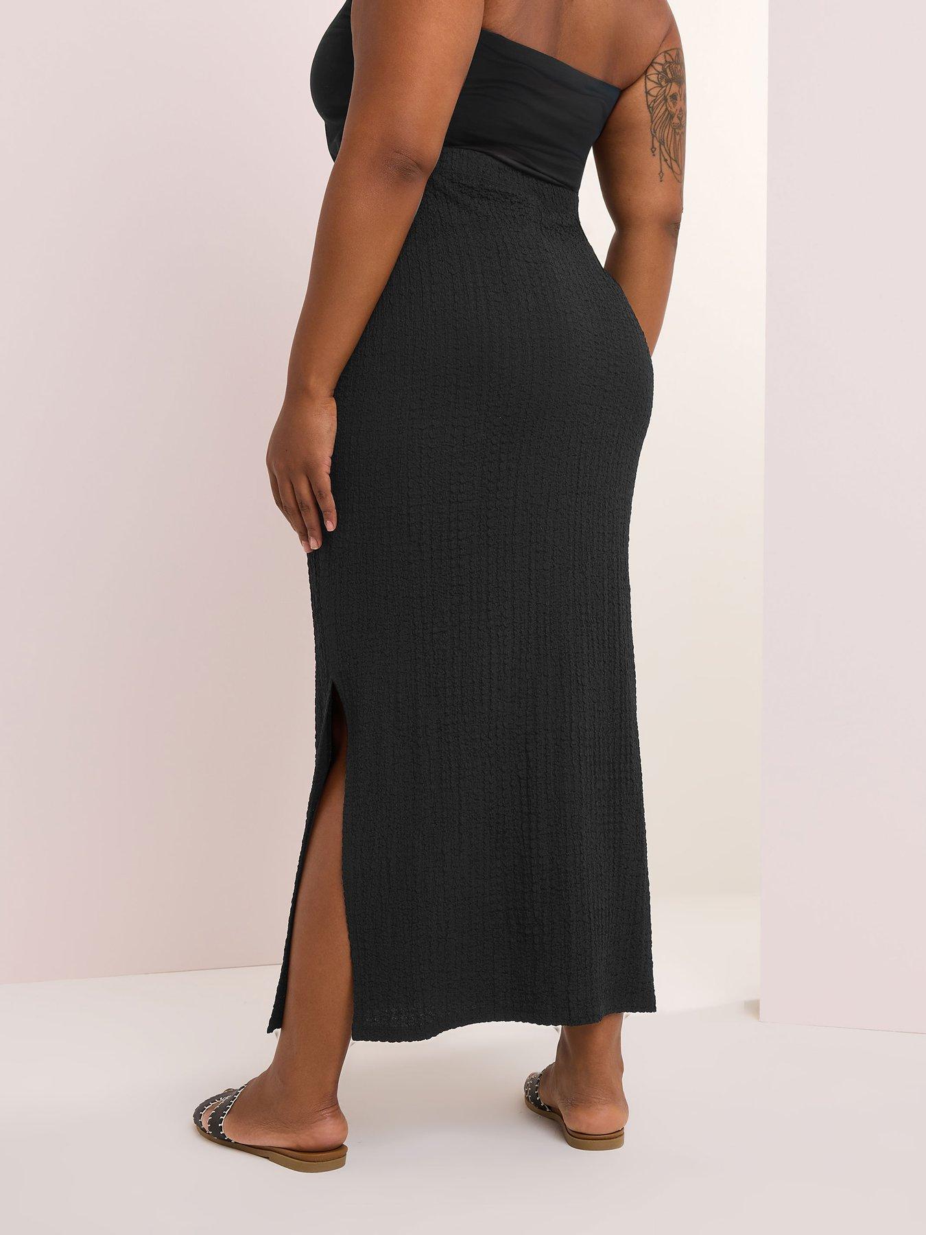 Image 2 of 4 of Yours Curve Textured Side Split Skirt - Black
