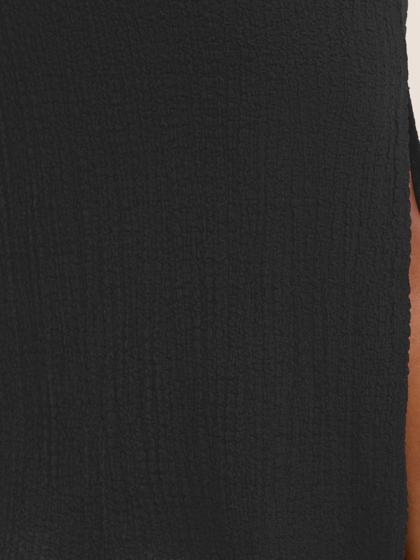 Image 4 of 4 of Yours Curve Textured Side Split Skirt - Black