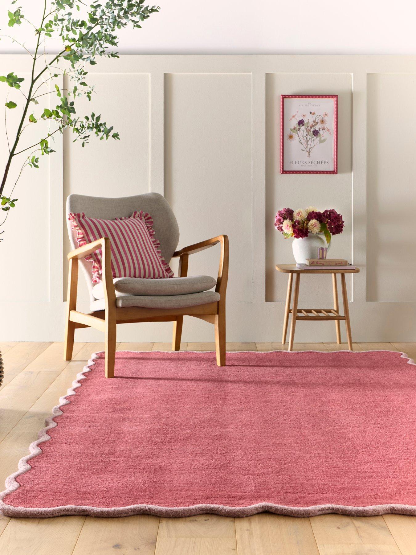 very-home-scalloped-elsie-wool-rugnbspndash-coral-and-lilac