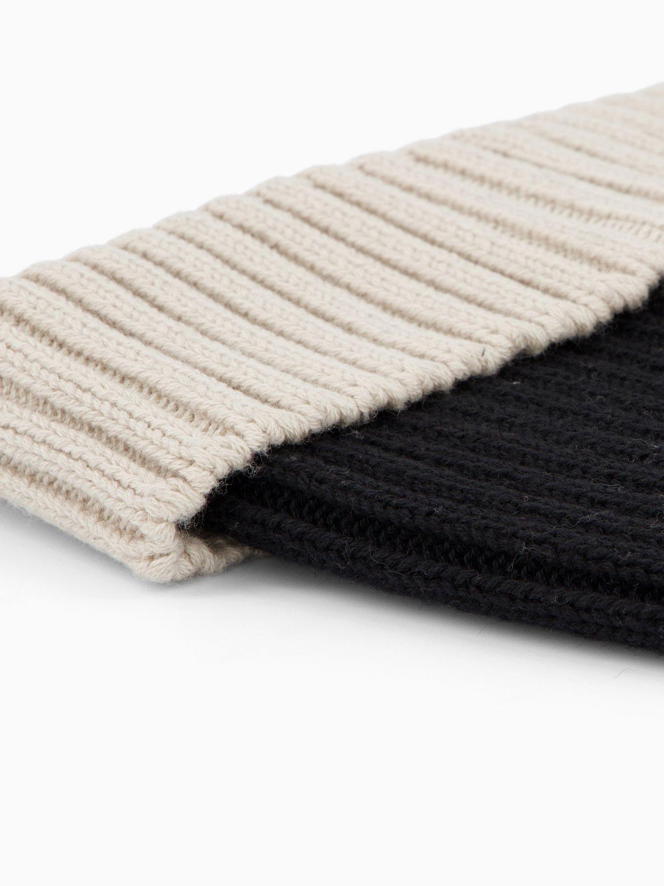 new-balance-kids-contrast-beanie-blackdetail