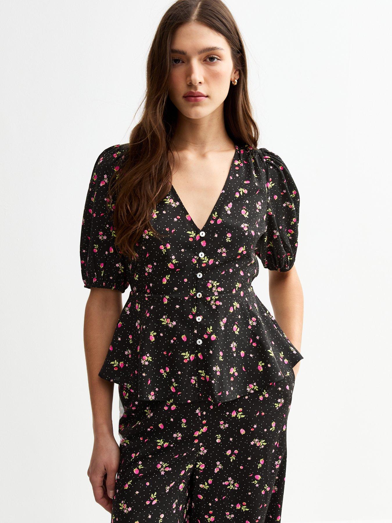 Image of New Look Floral Print V-Neck Blouse - Black
