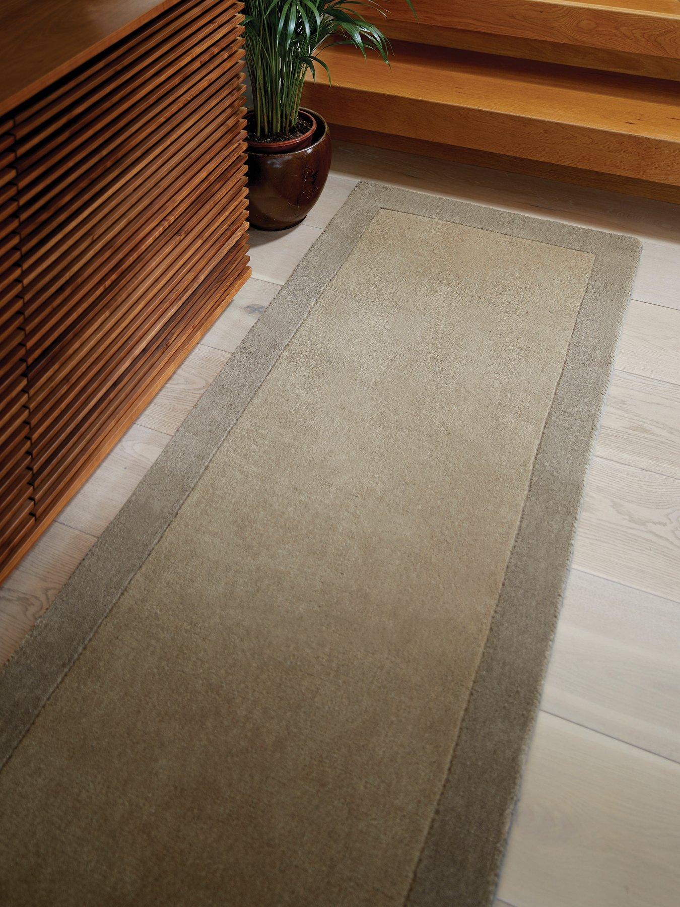 The Very Collection Borders Runner