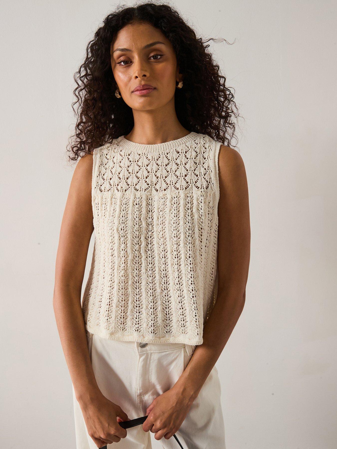 Image 1 of 6 of Only Loxy Structure O-Neck Knitted Top - Rose/Ecru