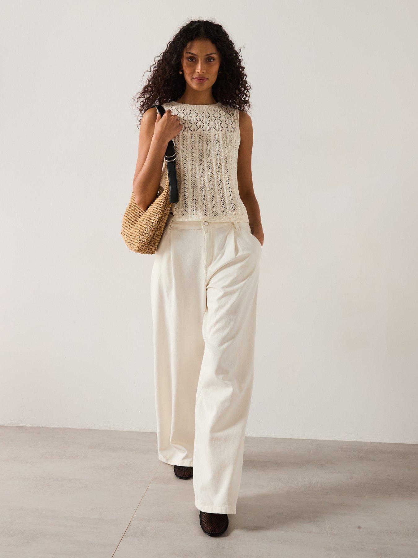 Image 5 of 6 of Only Loxy Structure O-Neck Knitted Top - Rose/Ecru
