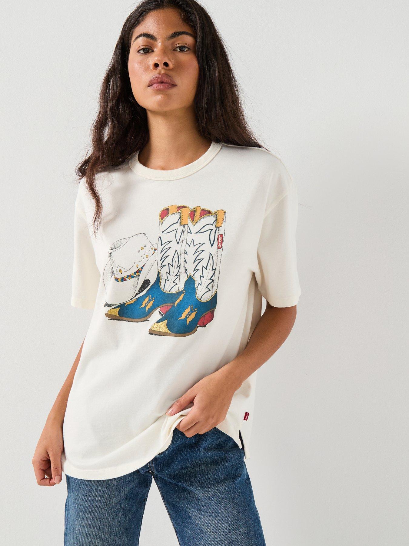 levis-graphic-tabor-t-shirt-cowboy-boot-and-hat-graphic-whitefront