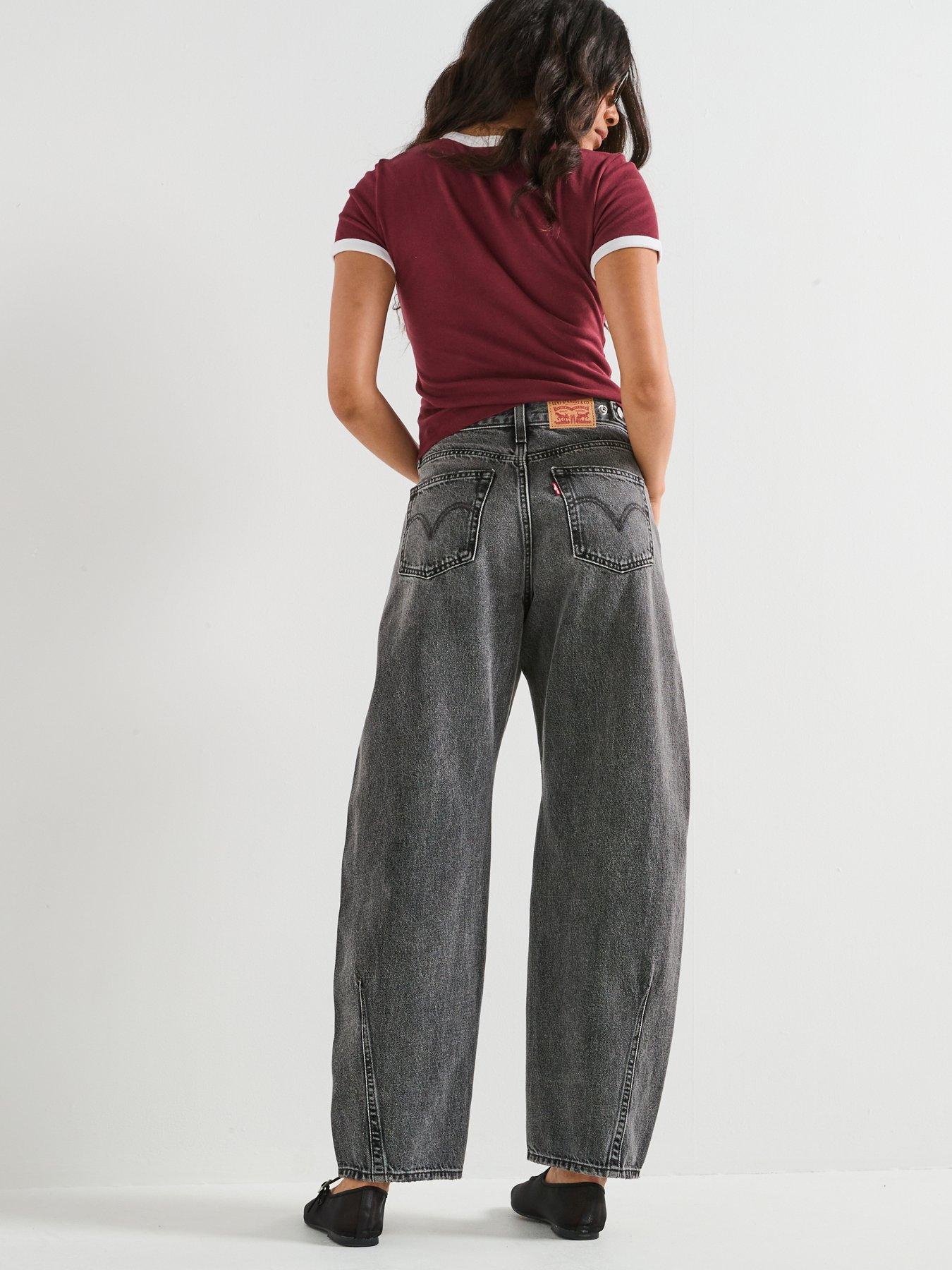 Image 5 of 6 of Levi's Cinch Barrel Jeans - Black