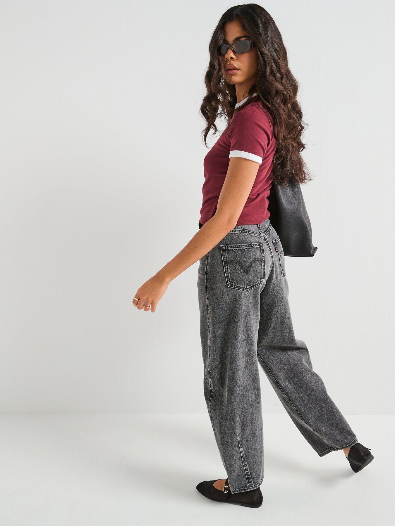 Image 6 of 6 of Levi's Cinch Barrel Jeans - Black