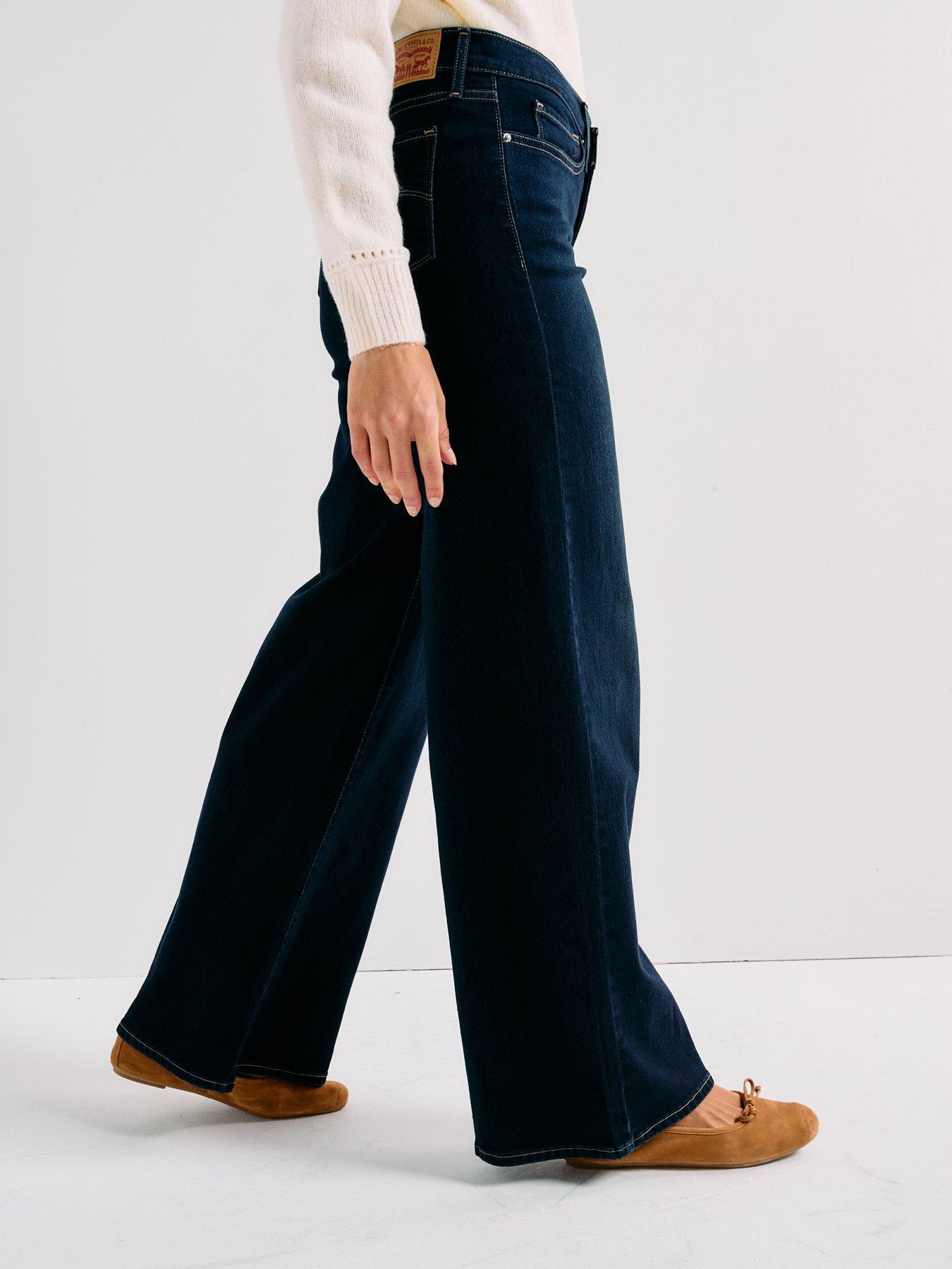 levis-318-shaping-wide-leg-jeans-chances-are-navyoutfit