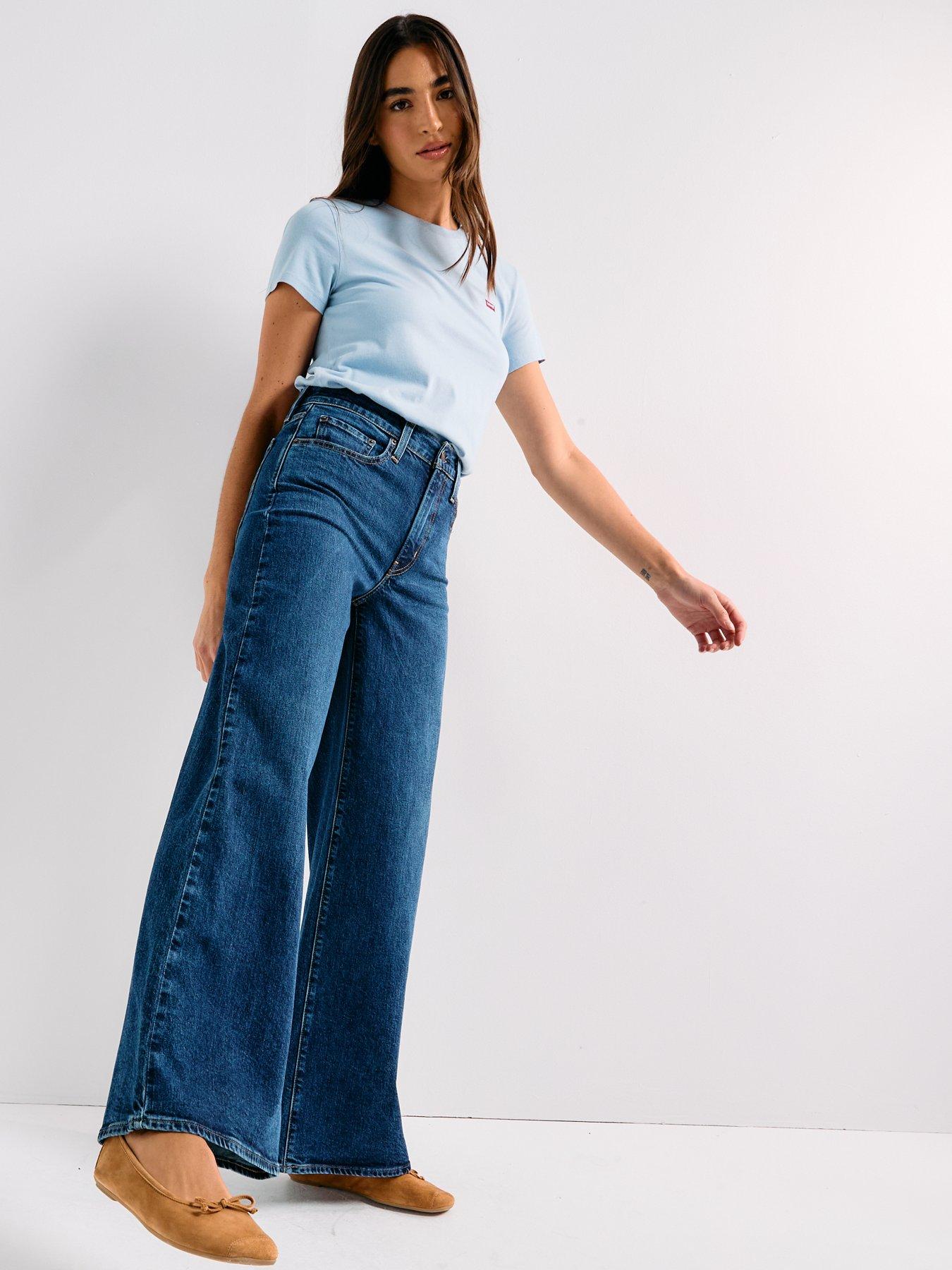 Image 3 of 6 of Levi's Perfect T-Shirt - Chambray Cotton - Blue