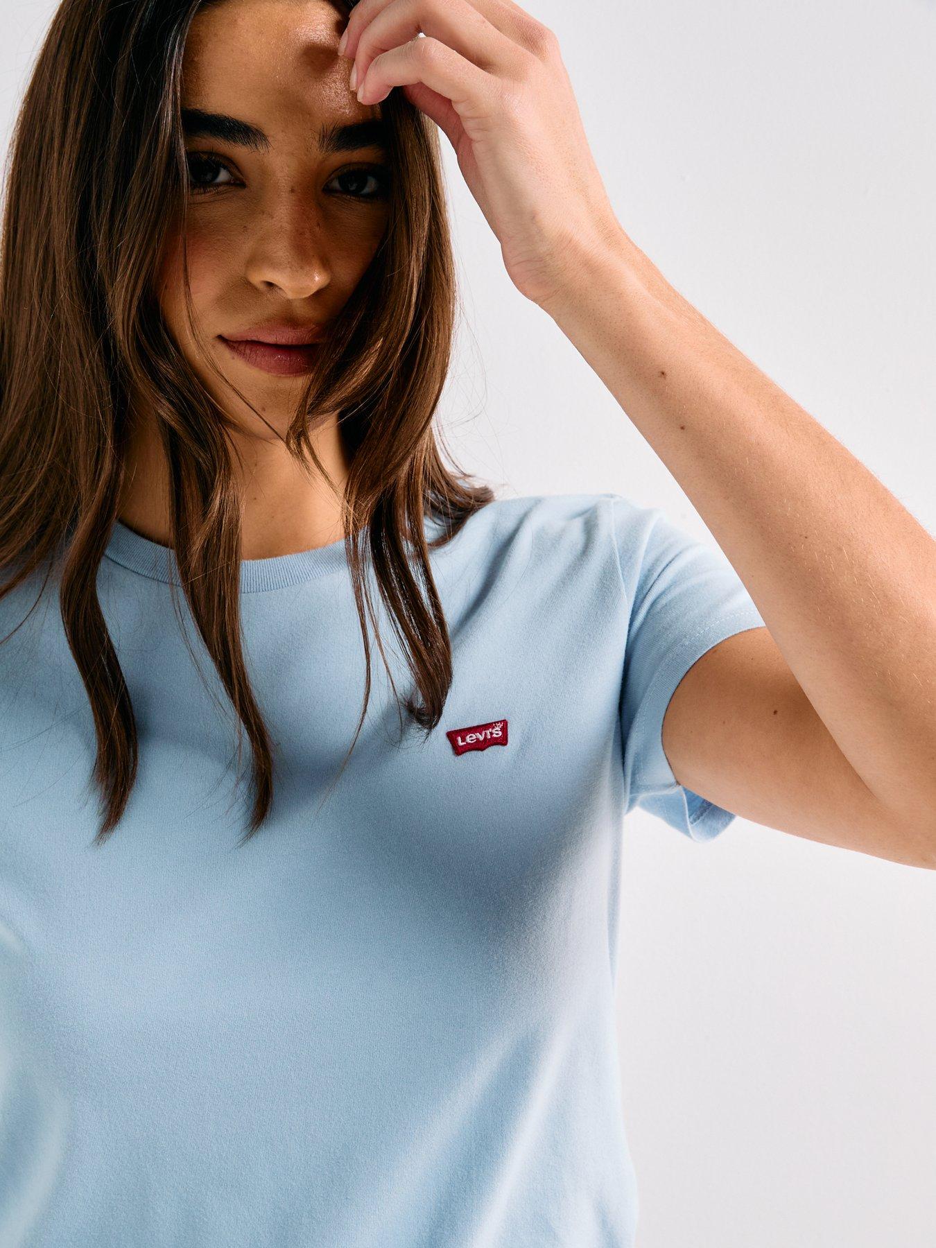 Image 4 of 6 of Levi's Perfect T-Shirt - Chambray Cotton - Blue