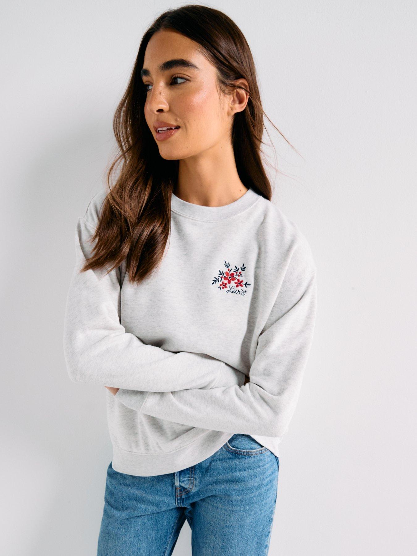 levis-graphic-everyday-crew-sweatshirt-crew-vicki-floral-embroidery-orbit-heather-graydetail