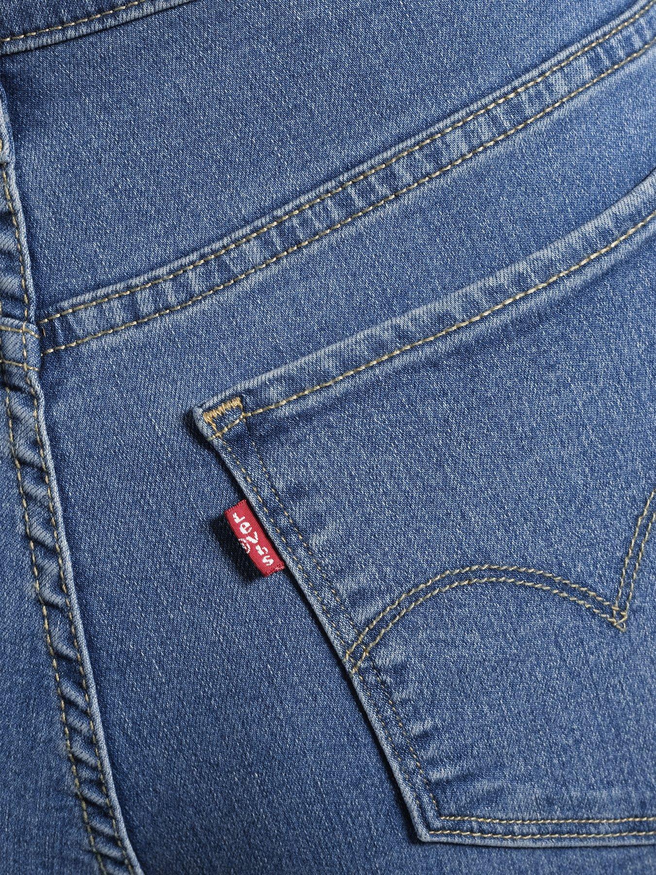 levis-plus-314-shaping-straight-jeans-plus-size-eternal-indigo-mid-plusoutfit