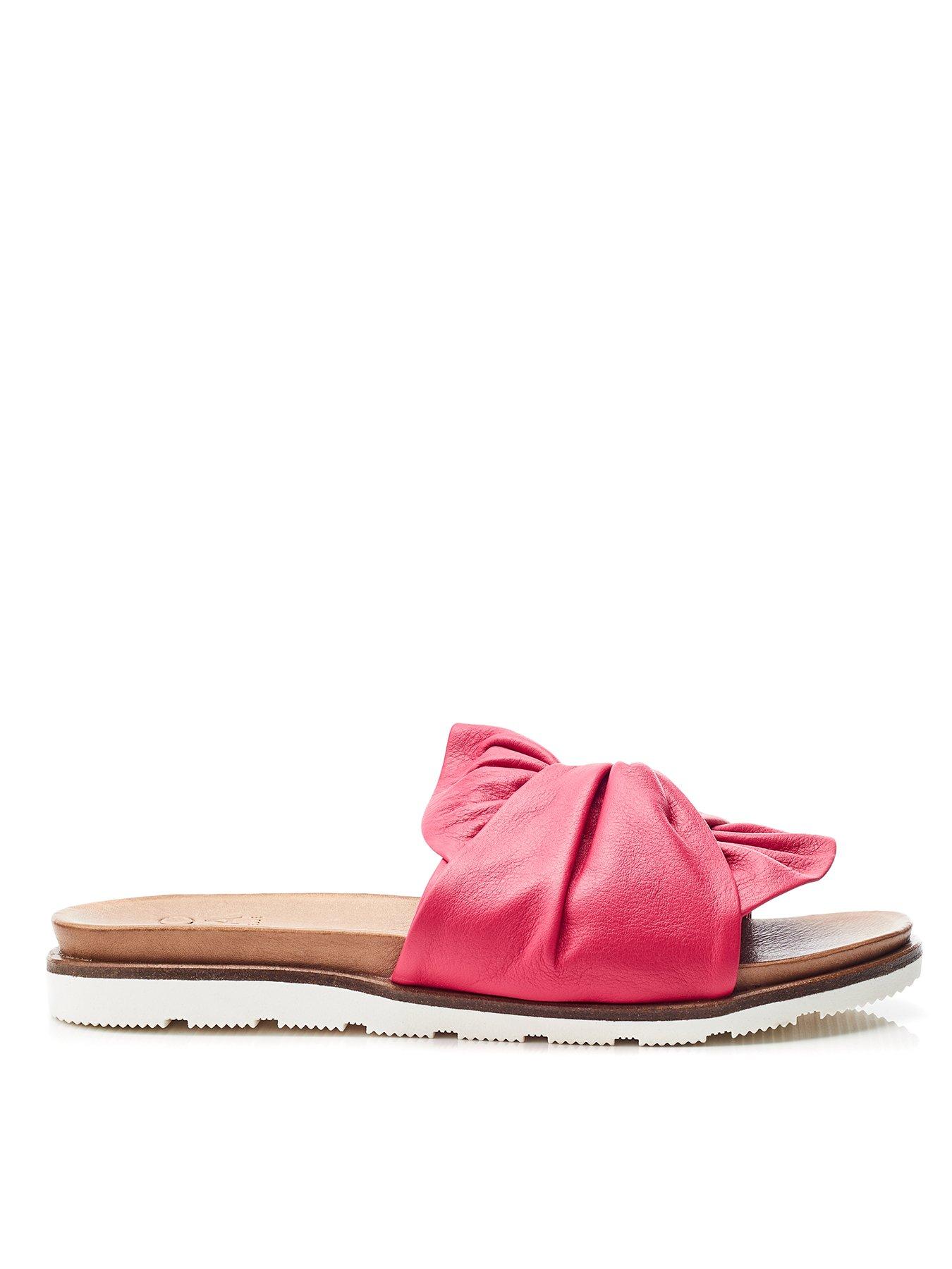 Moda In Pelle Jemini Twist Leather Sandal - Raspberry