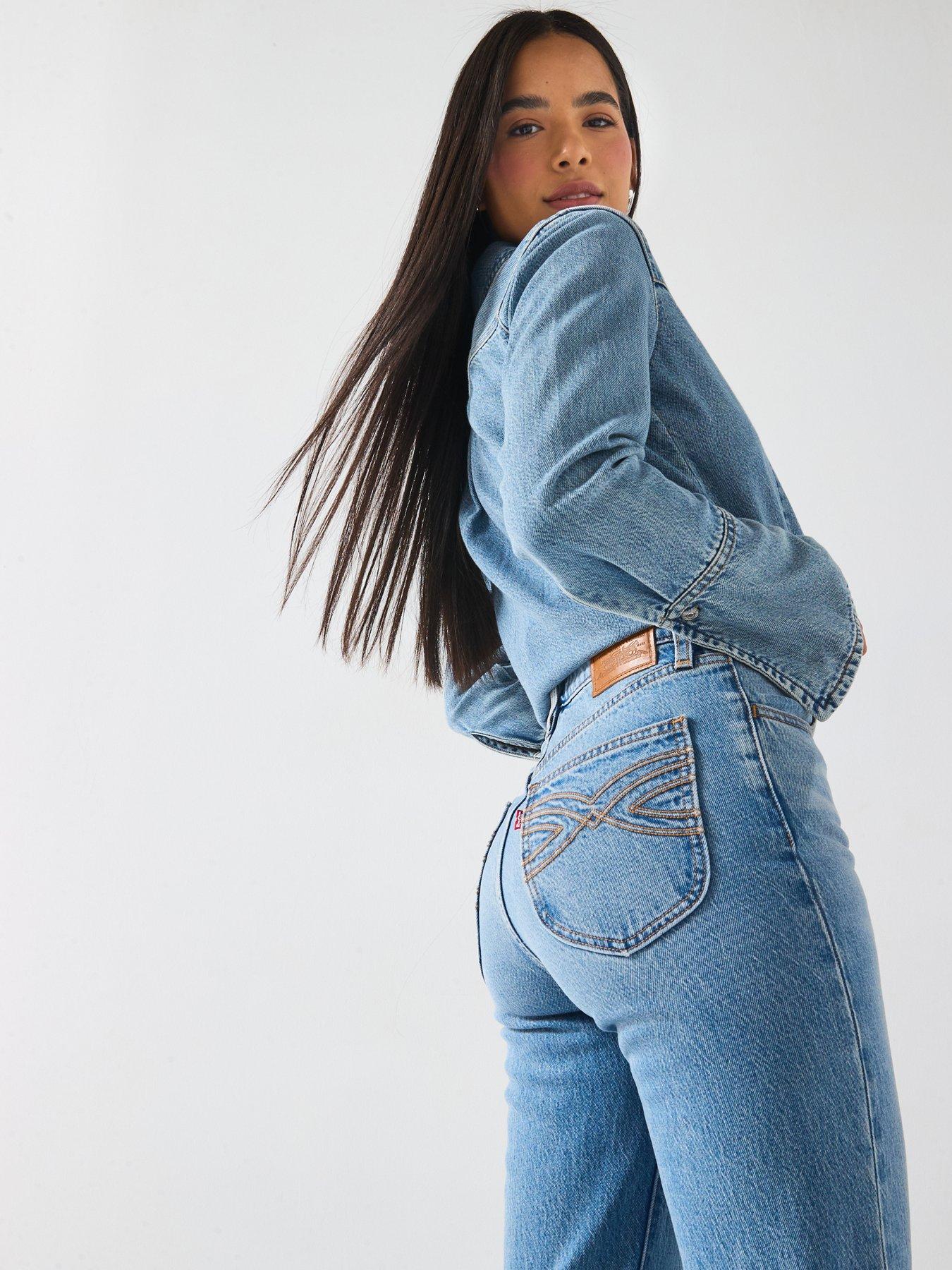 Image 4 of 6 of Levi's Ribcage Bells Western Jeans - Blue