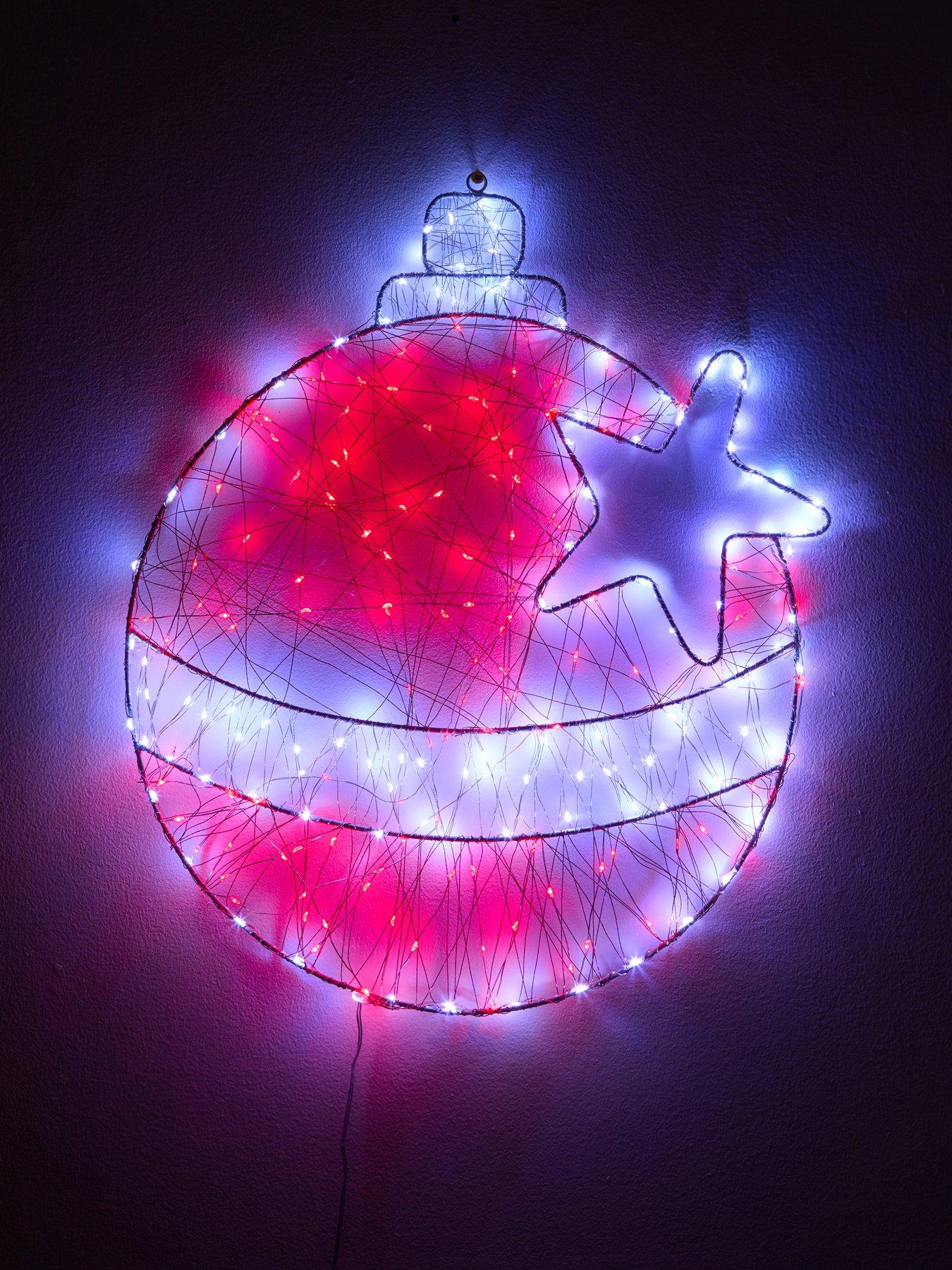 festive-twinkling-christmas-bauble-light-indooroutdooroutfit