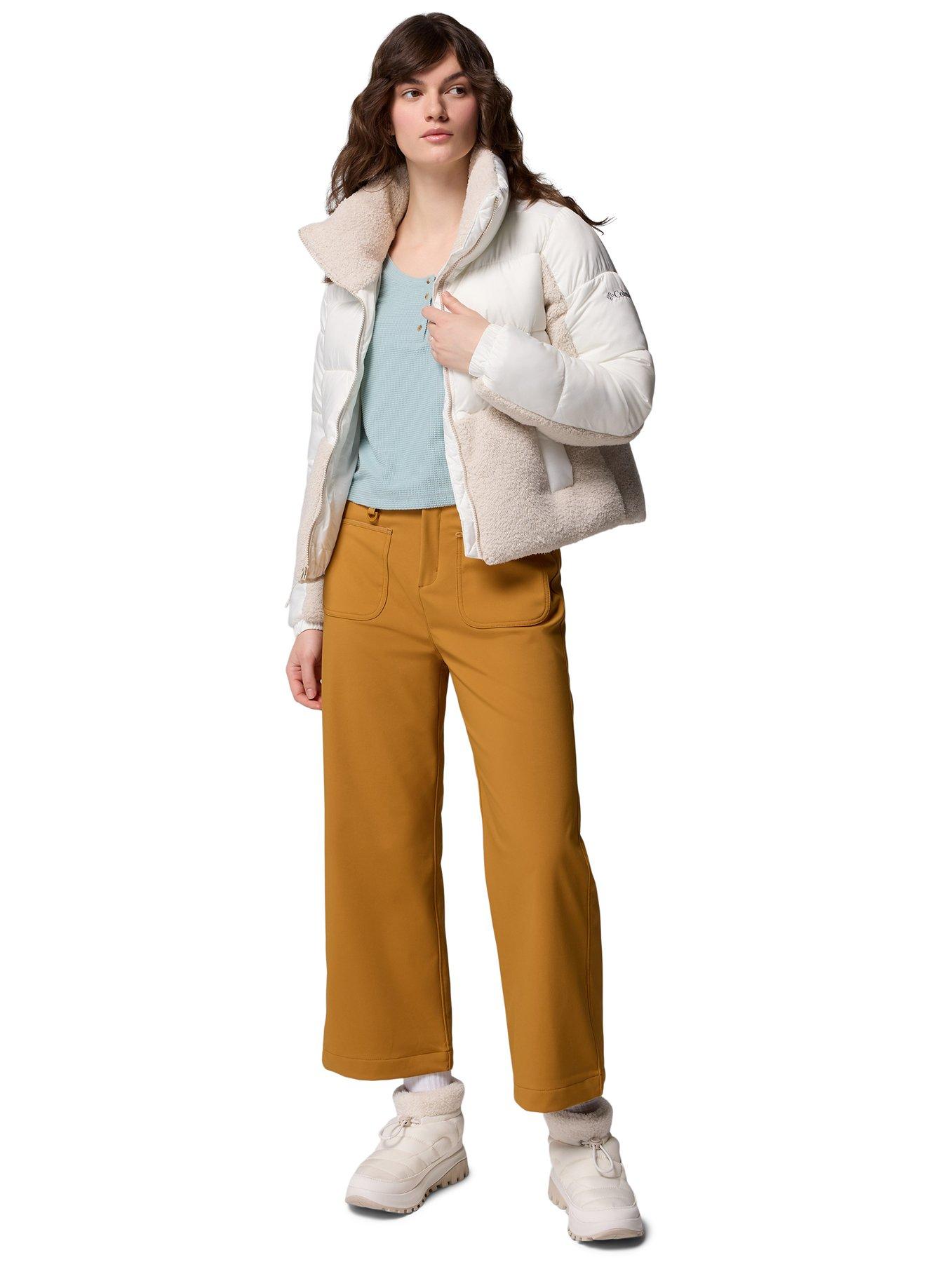 Image 3 of 6 of Columbia Women's Leadbetter Point Ii Sherpa Hybrid - White