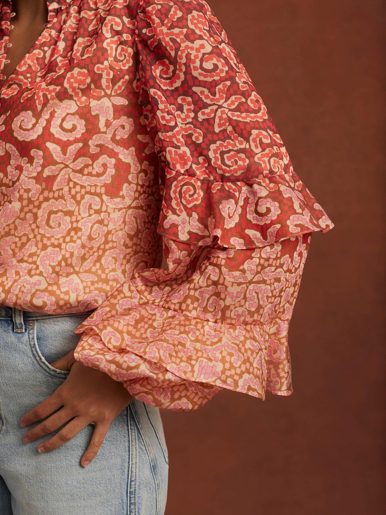 Image 4 of 6 of Mint Velvet Geo Print Top - Orange