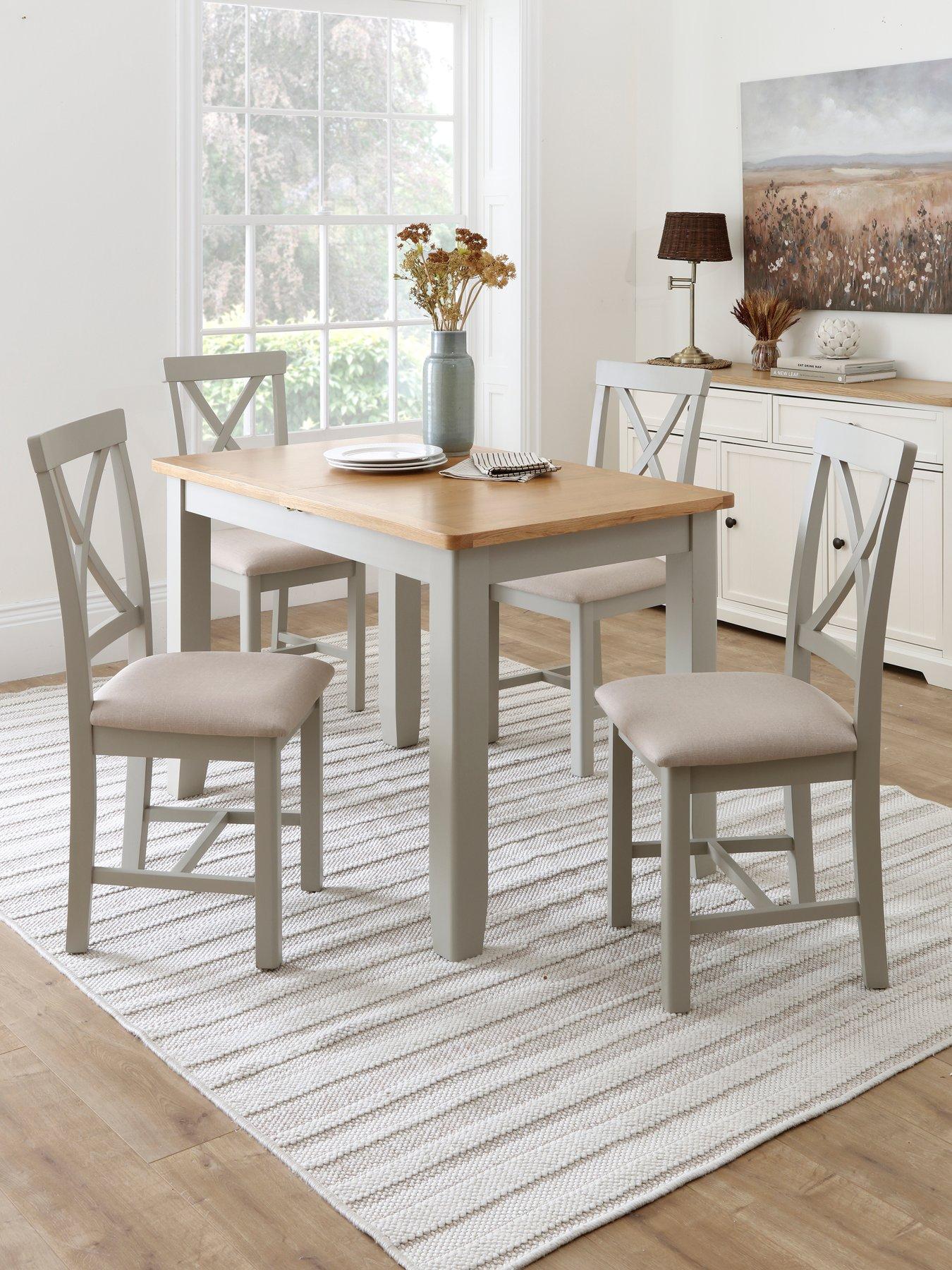 The Very Collection Malone 1.2m - 1.6m Extending Dining Table & 4 Malone Dining Chairs