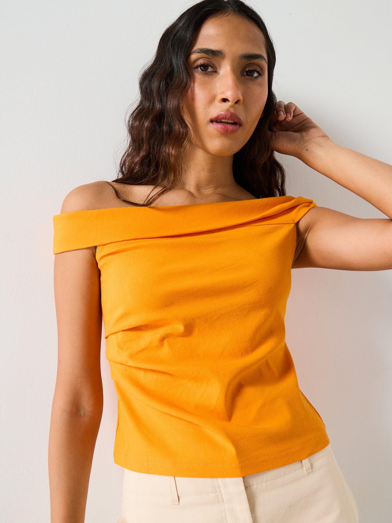 mango-asymmetrical-strapless-top-orangeoutfit