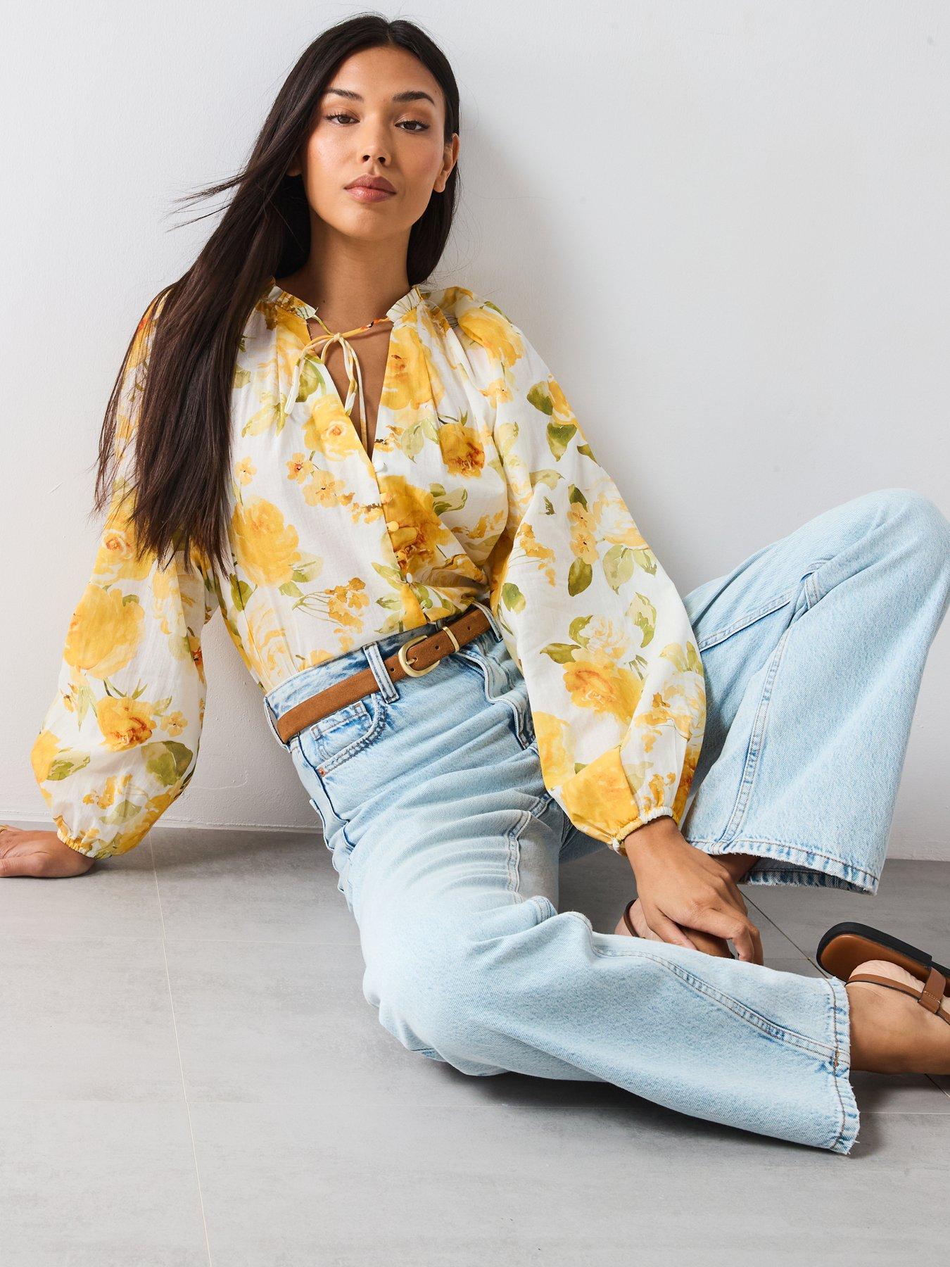 mango-floral-blouse-yellowoutfit
