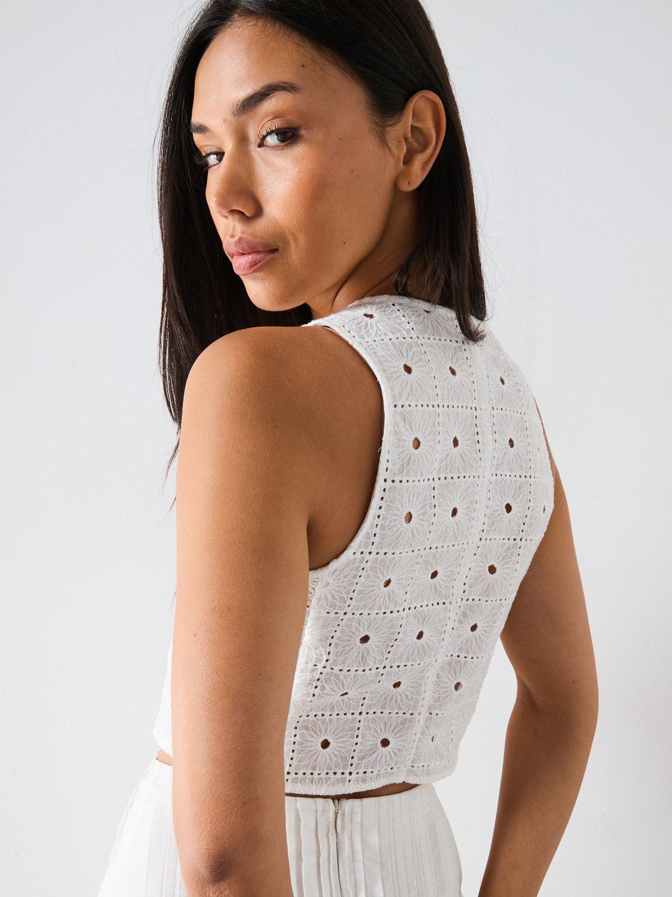 mango-embroidered-cotton-waistcoat-with-bows-whitestillFront