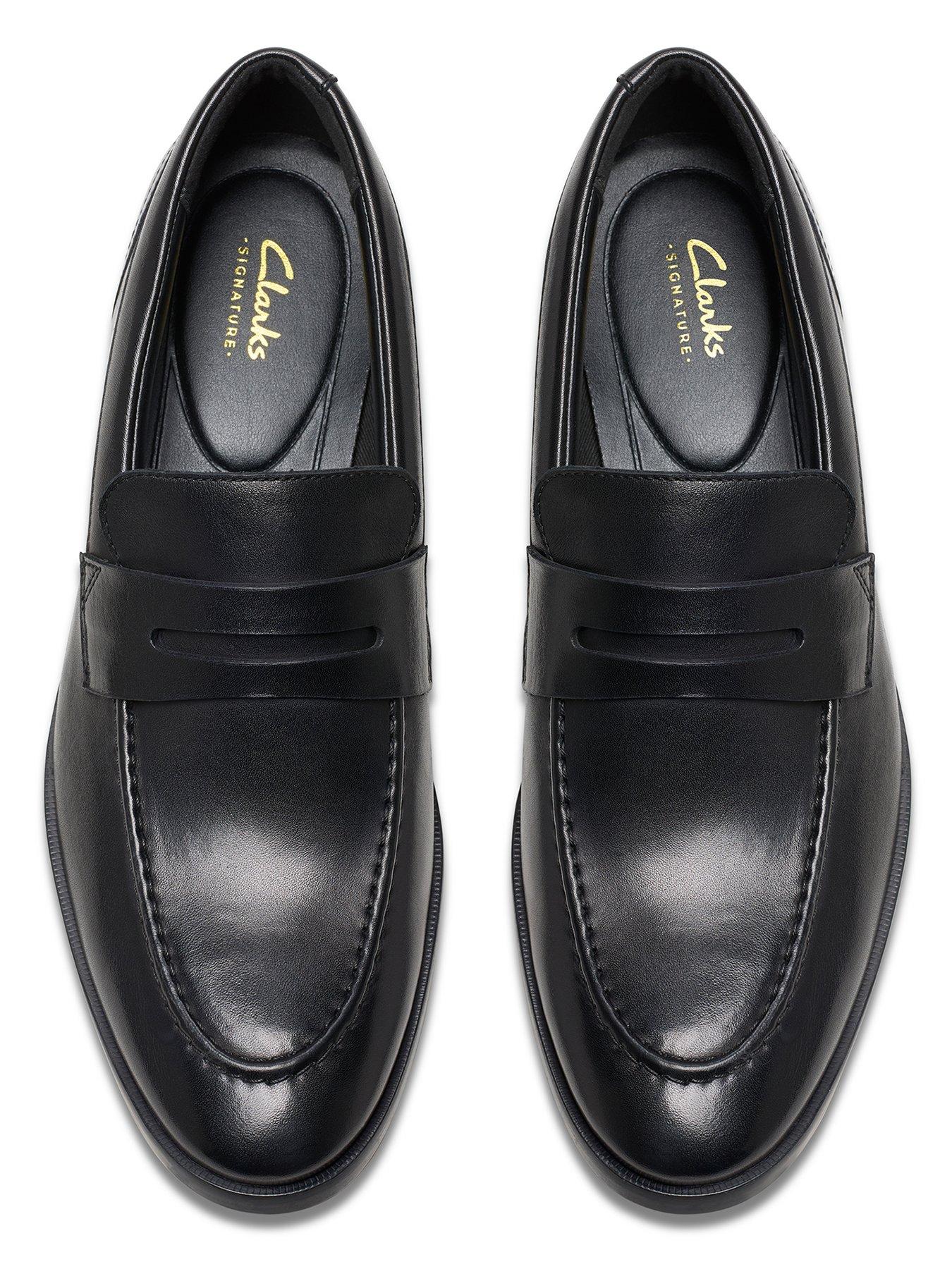clarks-brandon-step-loafers-blackoutfit