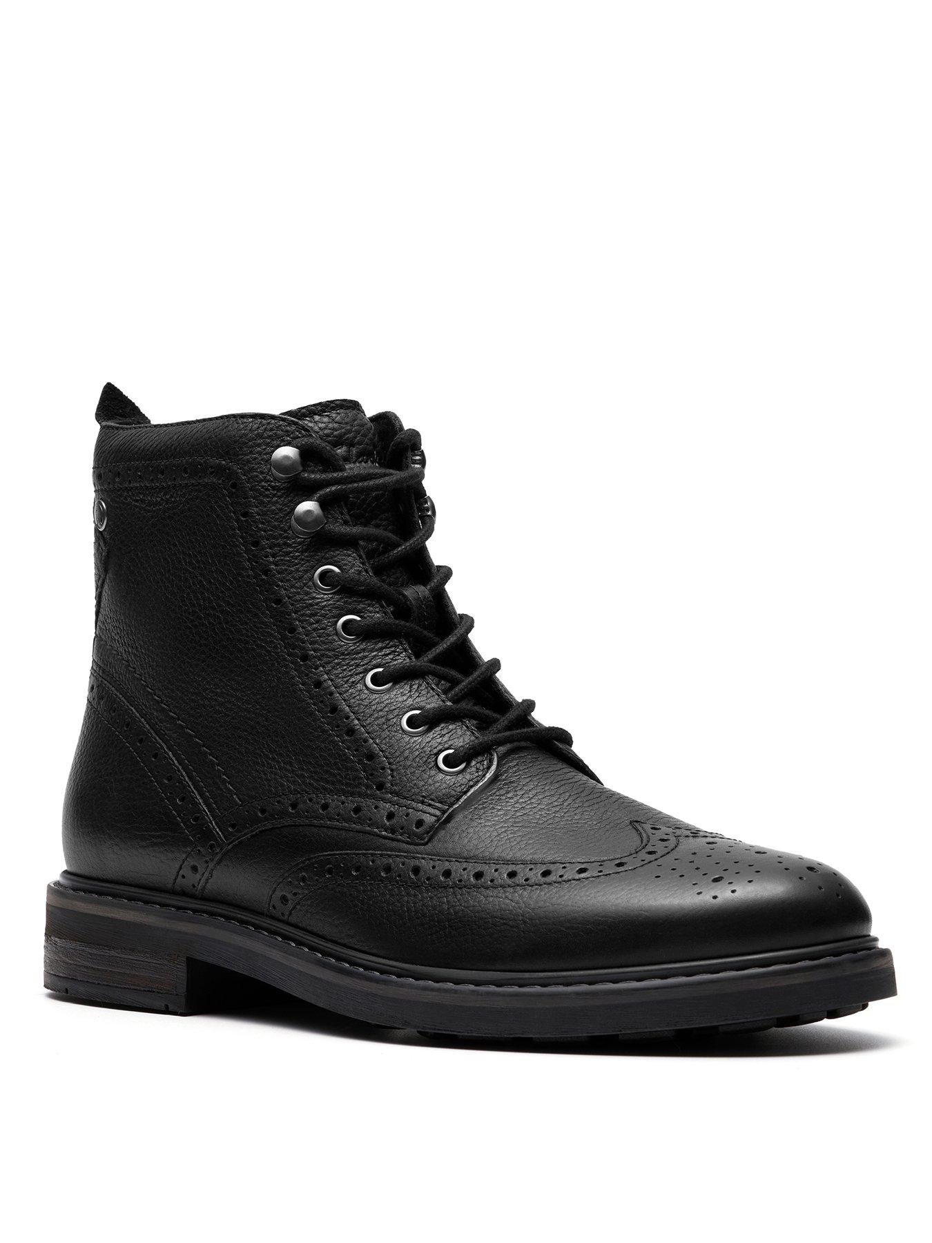 Image 2 of 6 of Clarks Clarks Newford Lace Up Ankle Boots-black