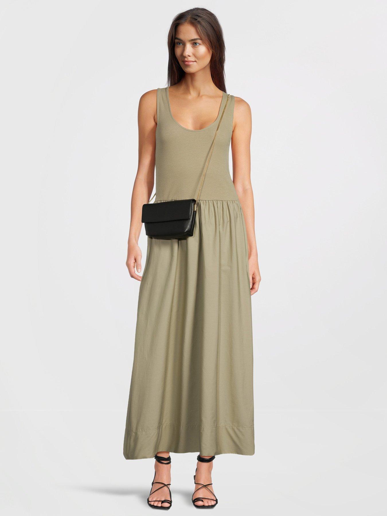 mango-crossbody-envelope-style-bag-blackstillFront