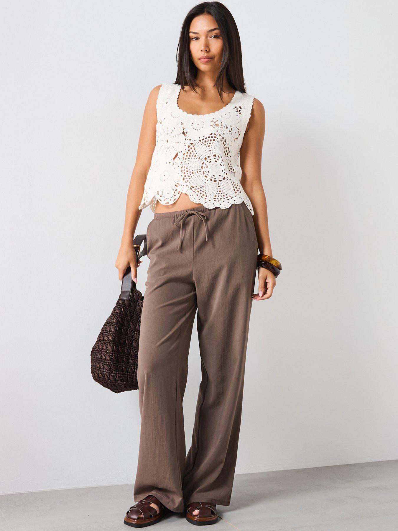 Image 3 of 6 of Mango Crochet Top With Flowers - Cream