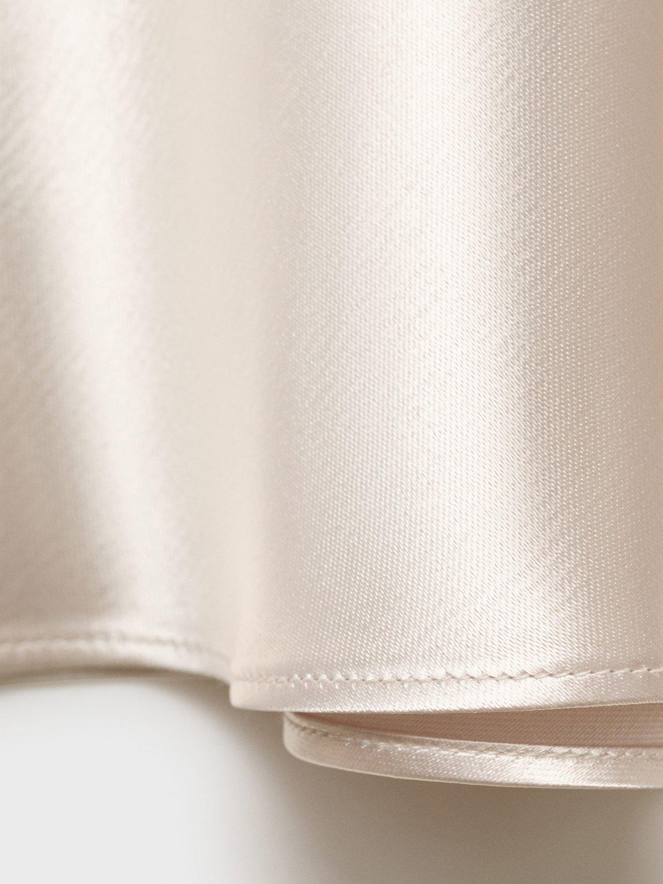 mango-supriya-lele-x-satin-skirt-silveroutfit