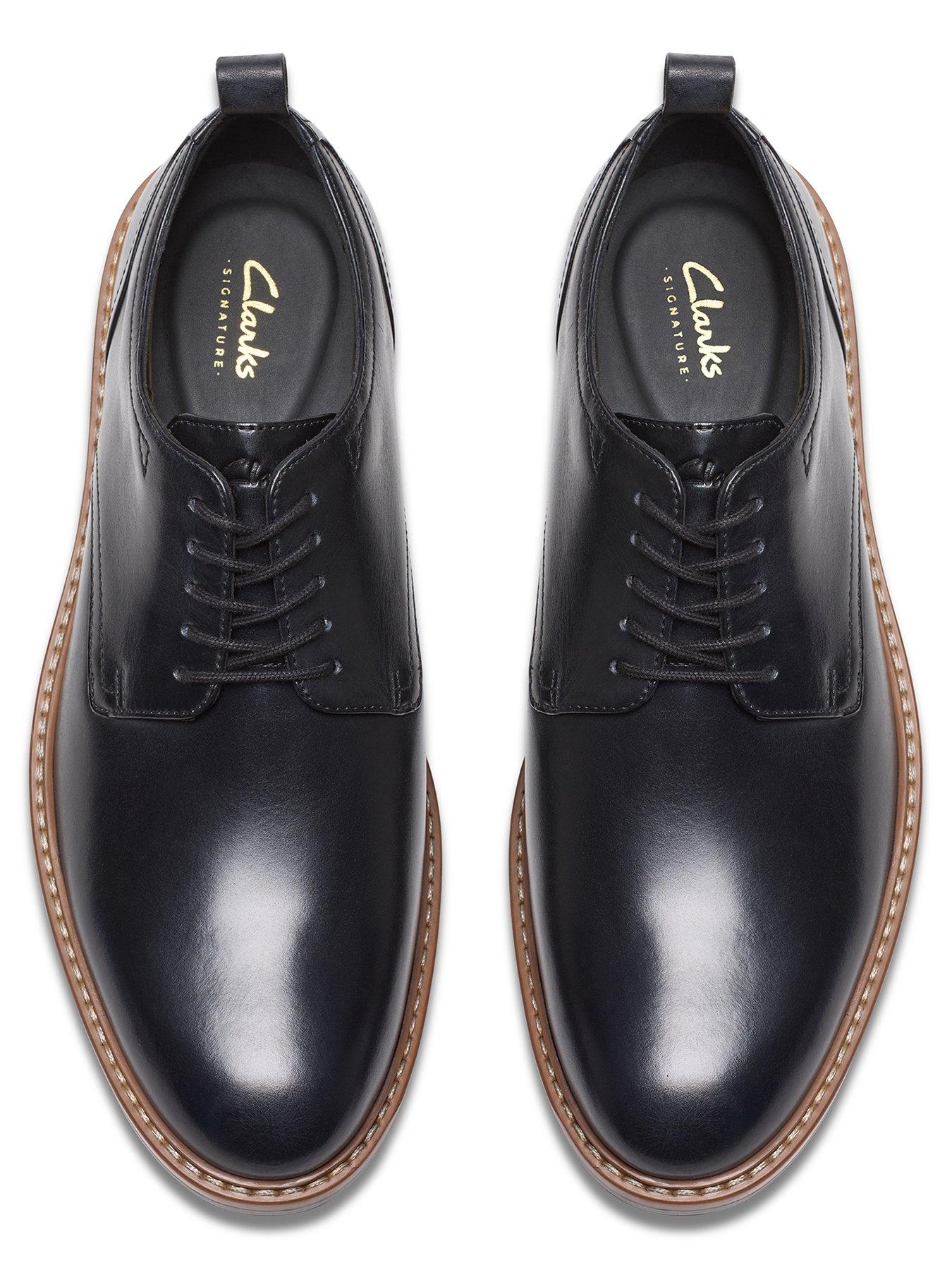 clarks-aldwin-lace-up-derby-shoes--blackoutfit