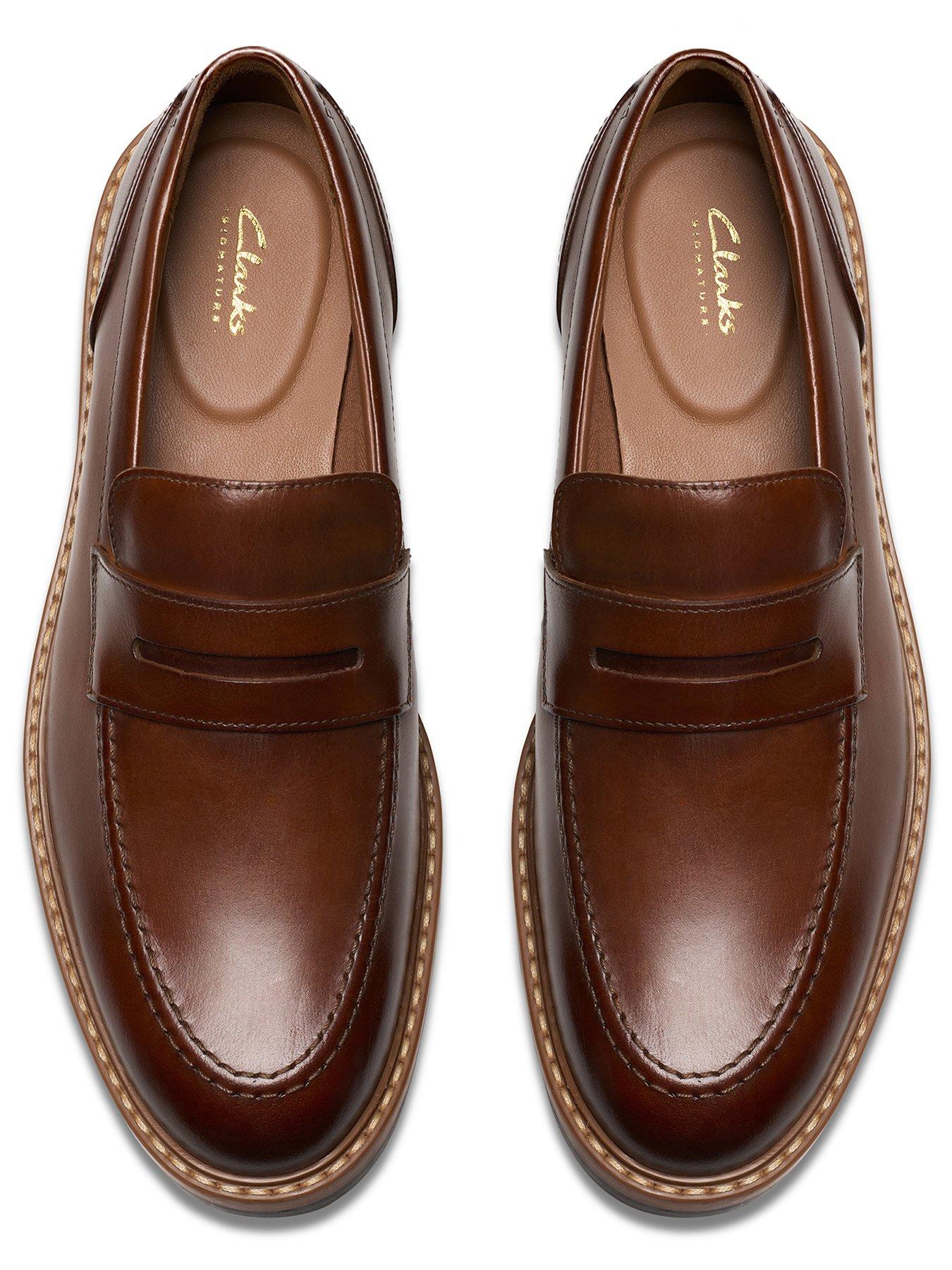 clarks-aldwin-step-loafer-shoes--brownoutfit