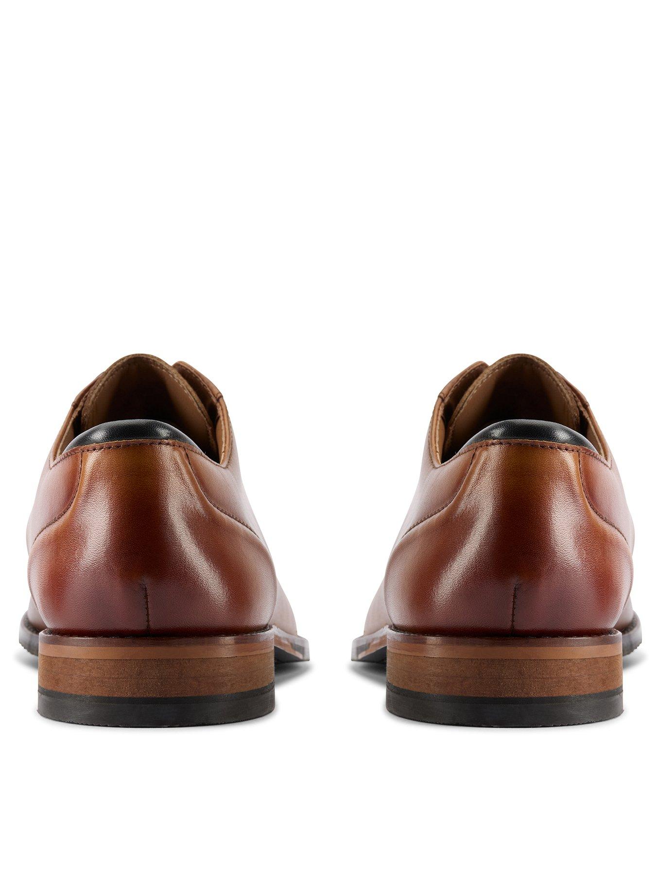 Image 3 of 7 of Clarks Craft Arlo Lace Up Formal Shoes- Brown