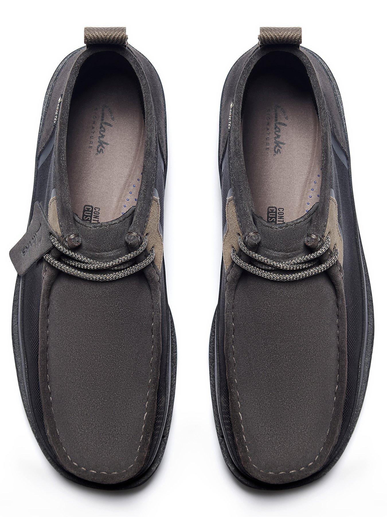 clarks-clarks-wallabee-ftrgtx-hiker-boots-blackoutfit