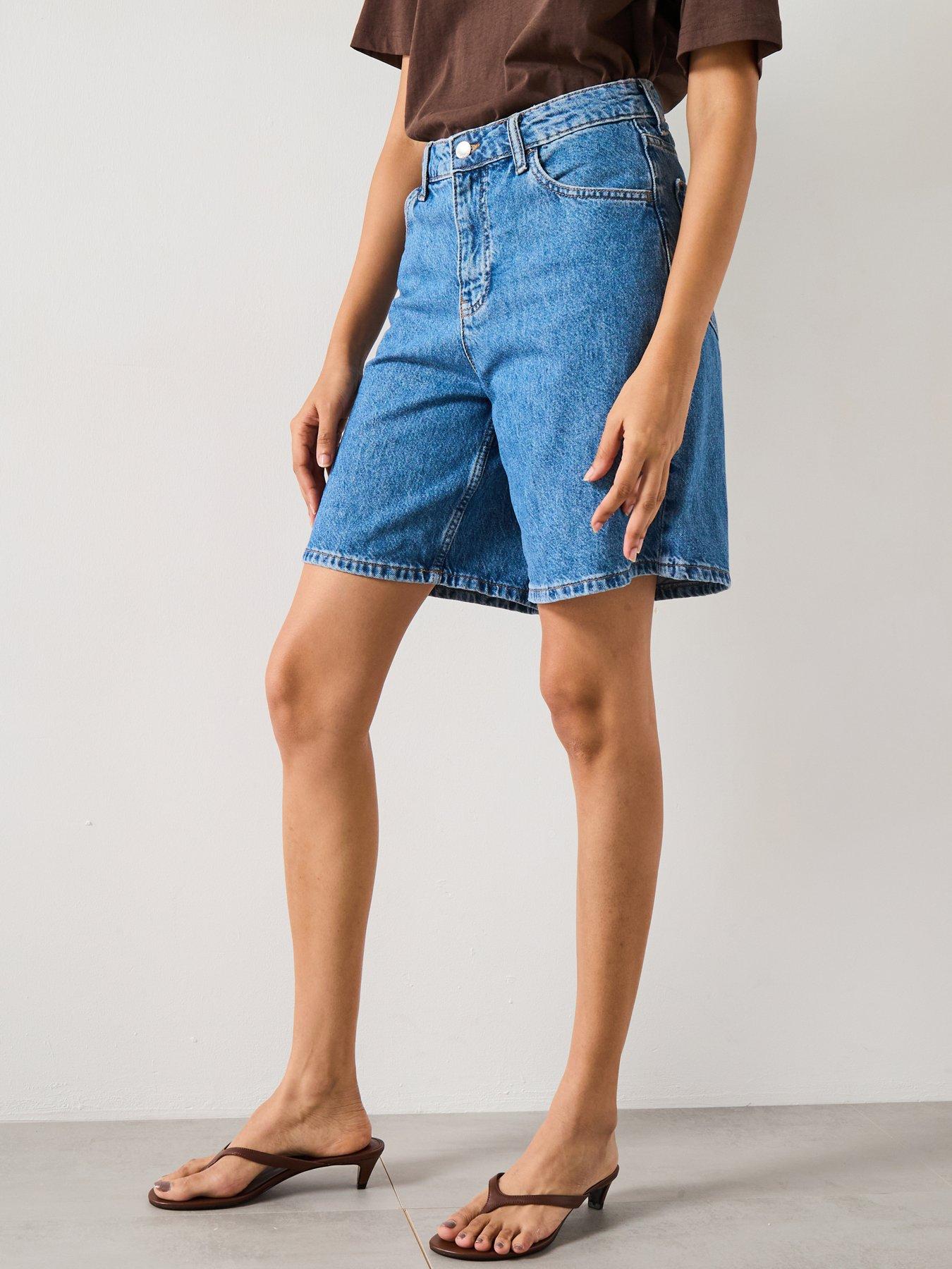 mango-bermuda-shorts-camilla-blue