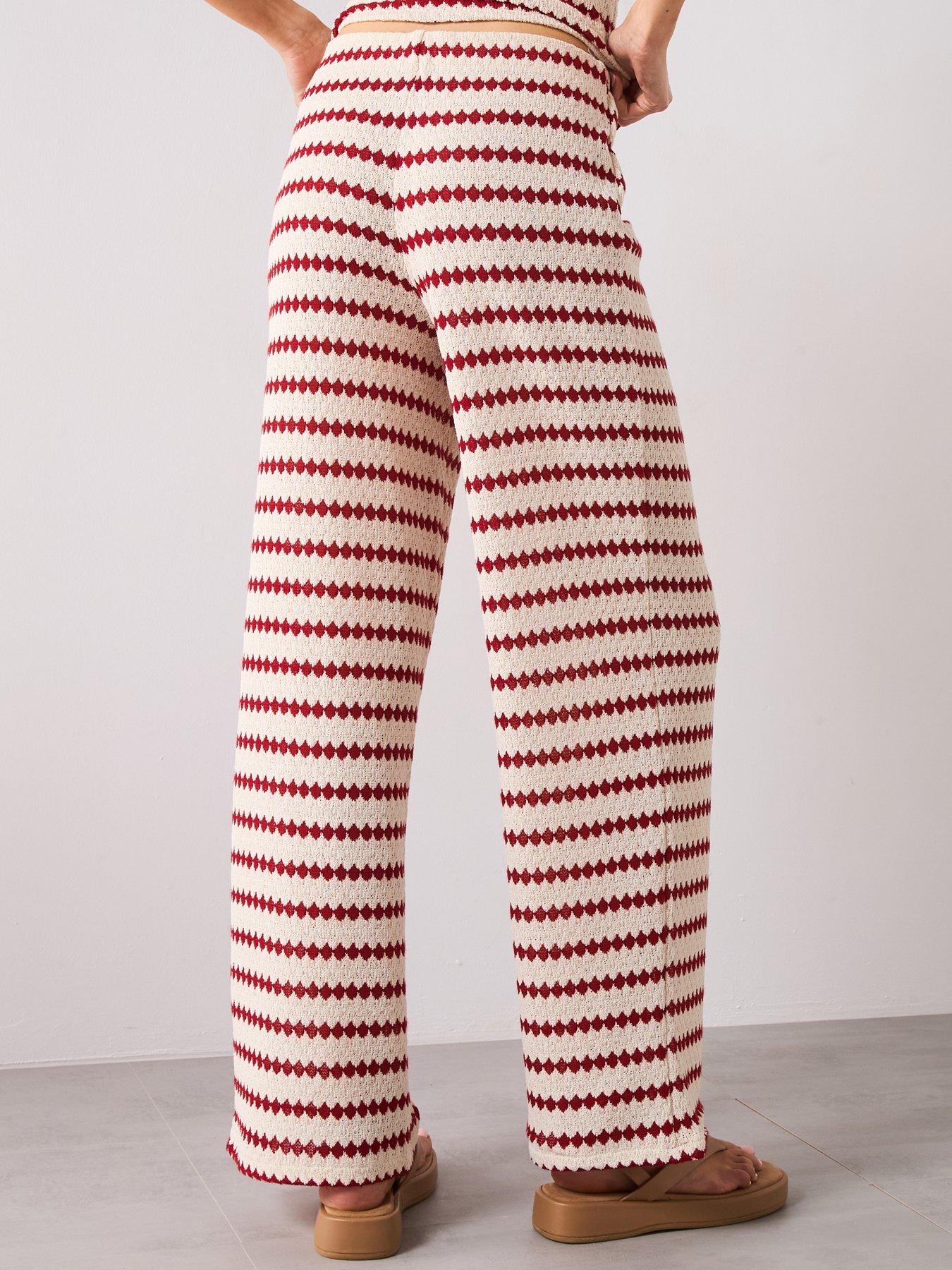 mango-knitted-trousers-with-geometric-print-redstillFront