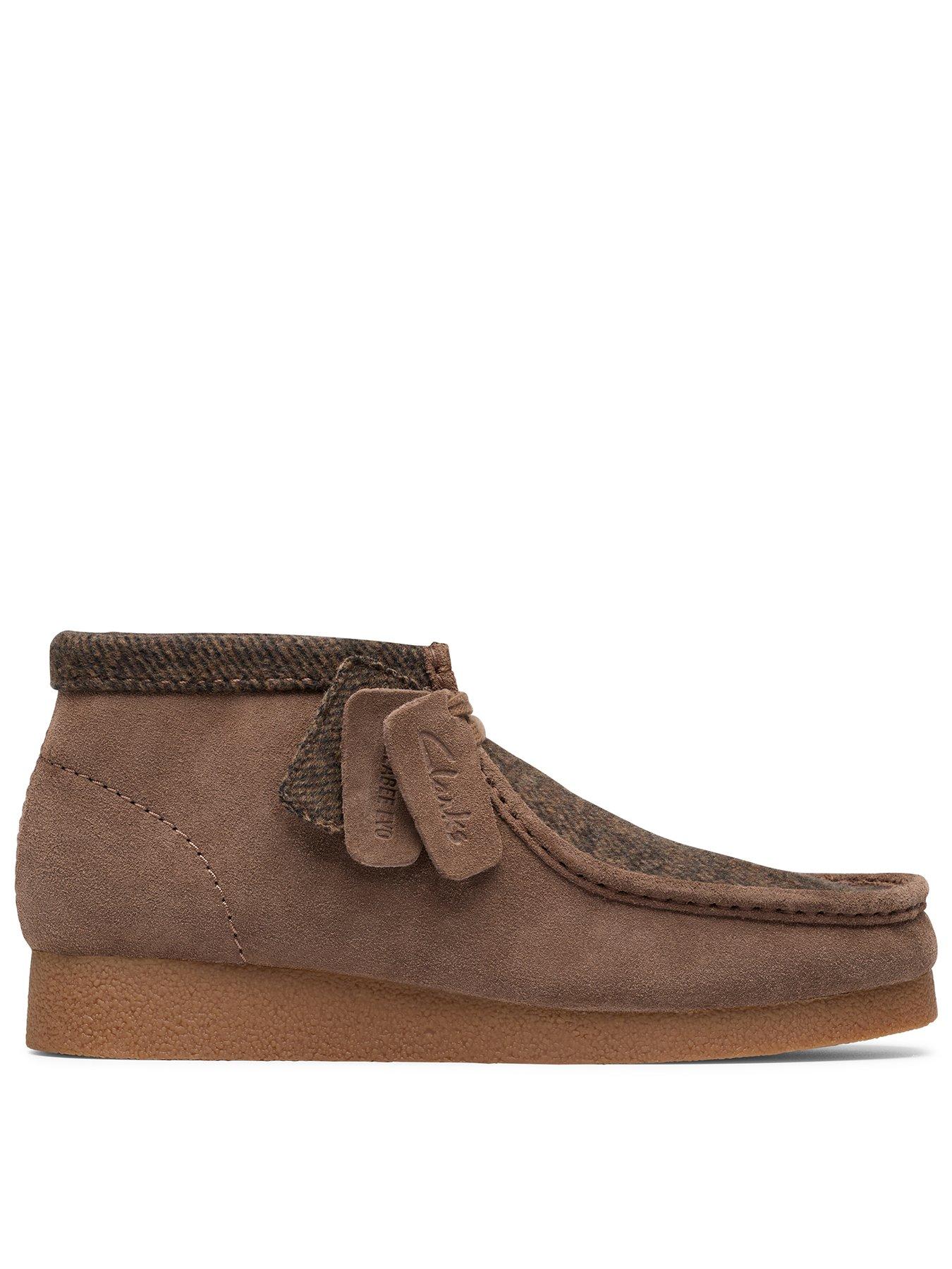 Clarks Wallabee Evo Chukka Boots - Brown