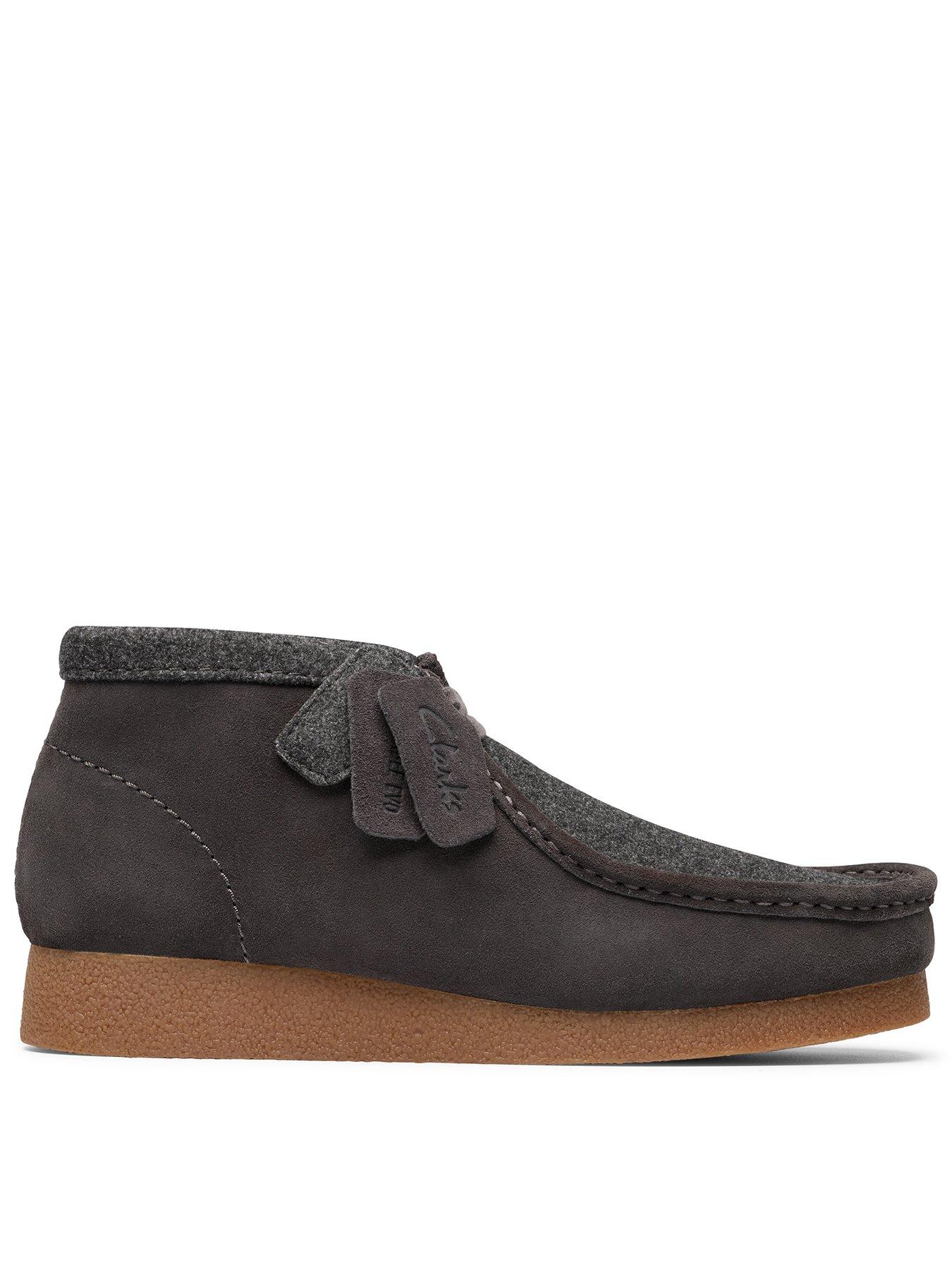 clarks-clarks-wallabee-evo-chukka-boots-greyfront