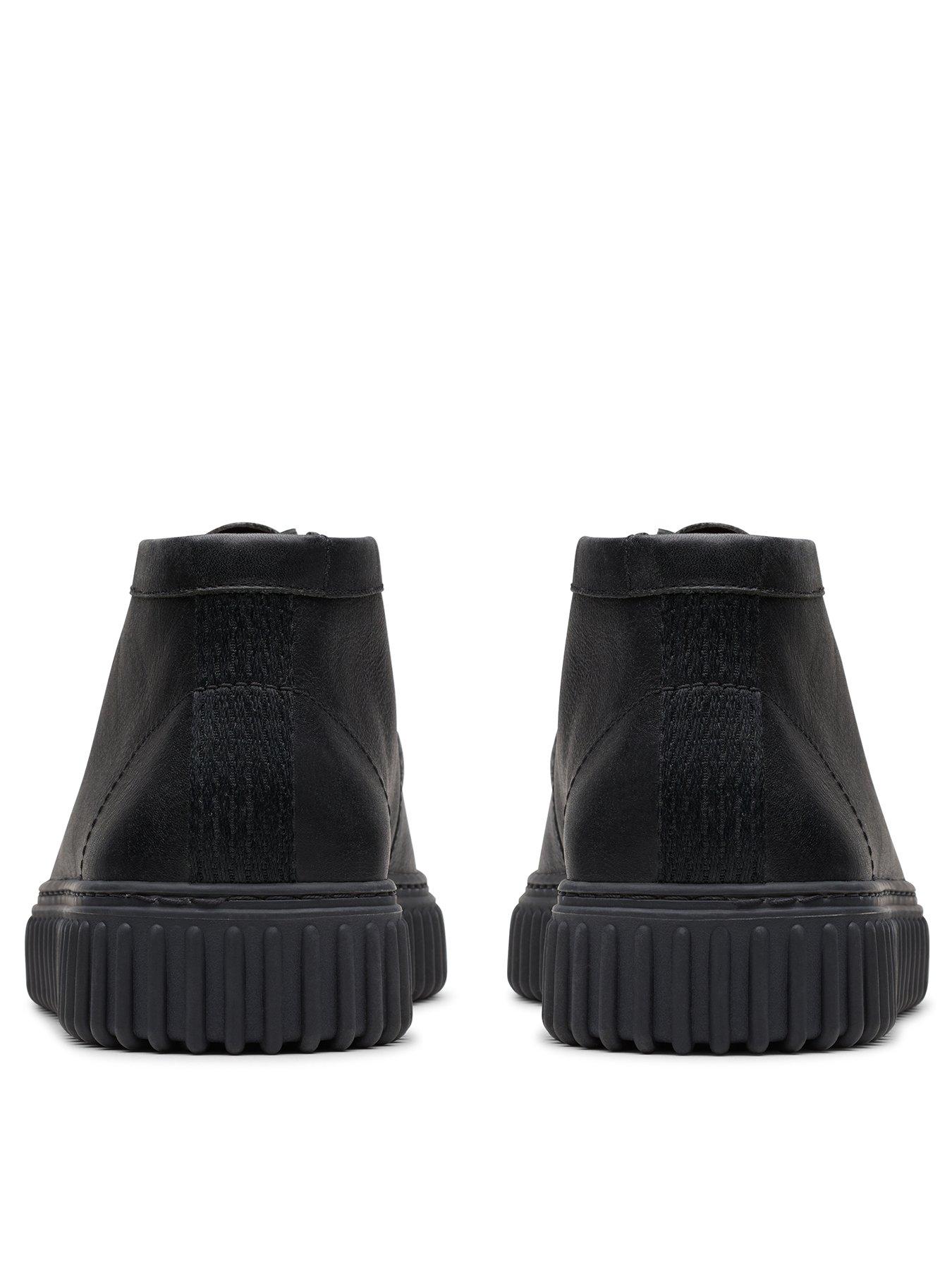 clarks-torhill-hi-chukka-boots--blackback