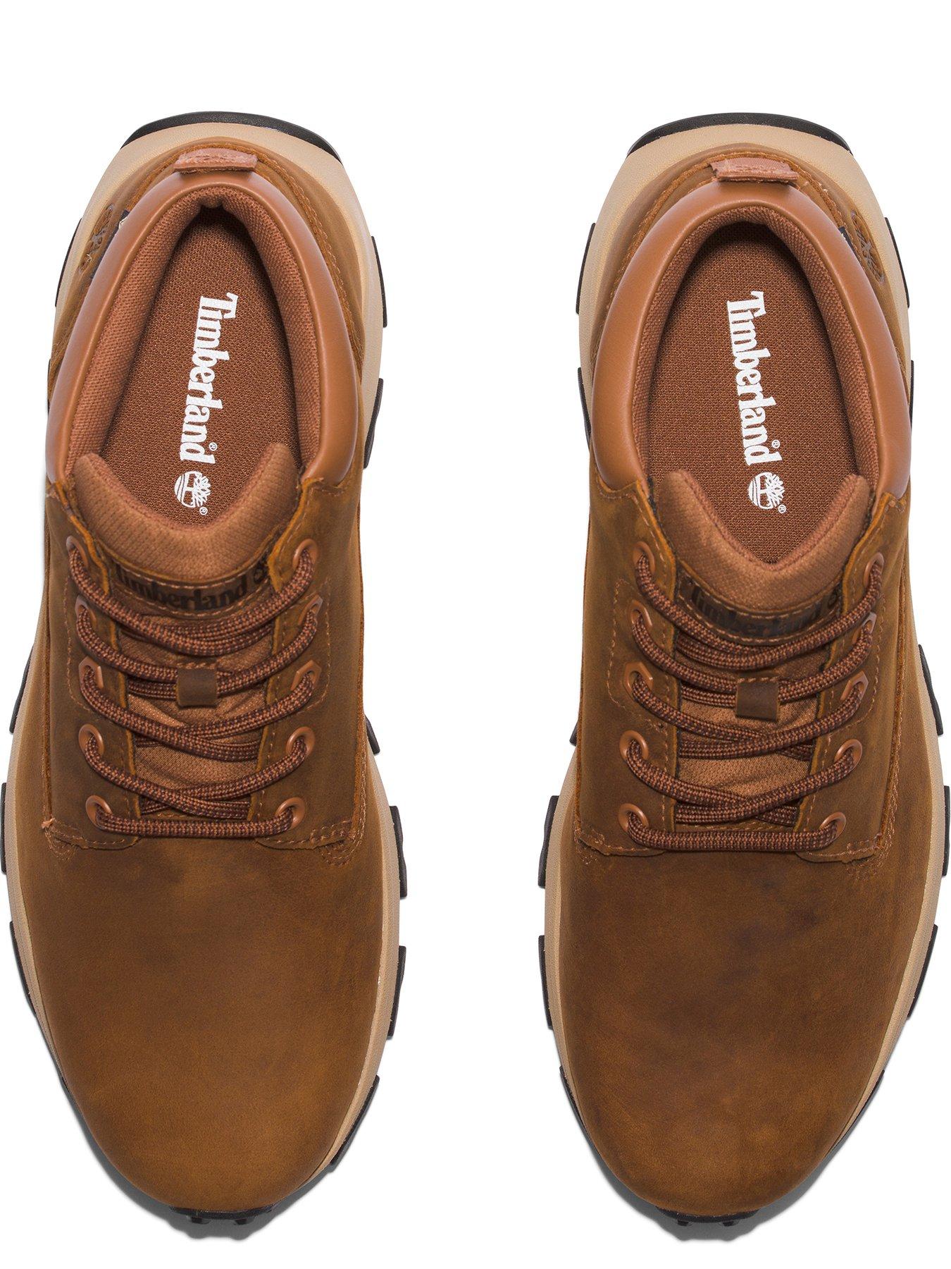 timberland-winsor-park-gortex-mid-lace-up-boots--brownoutfit