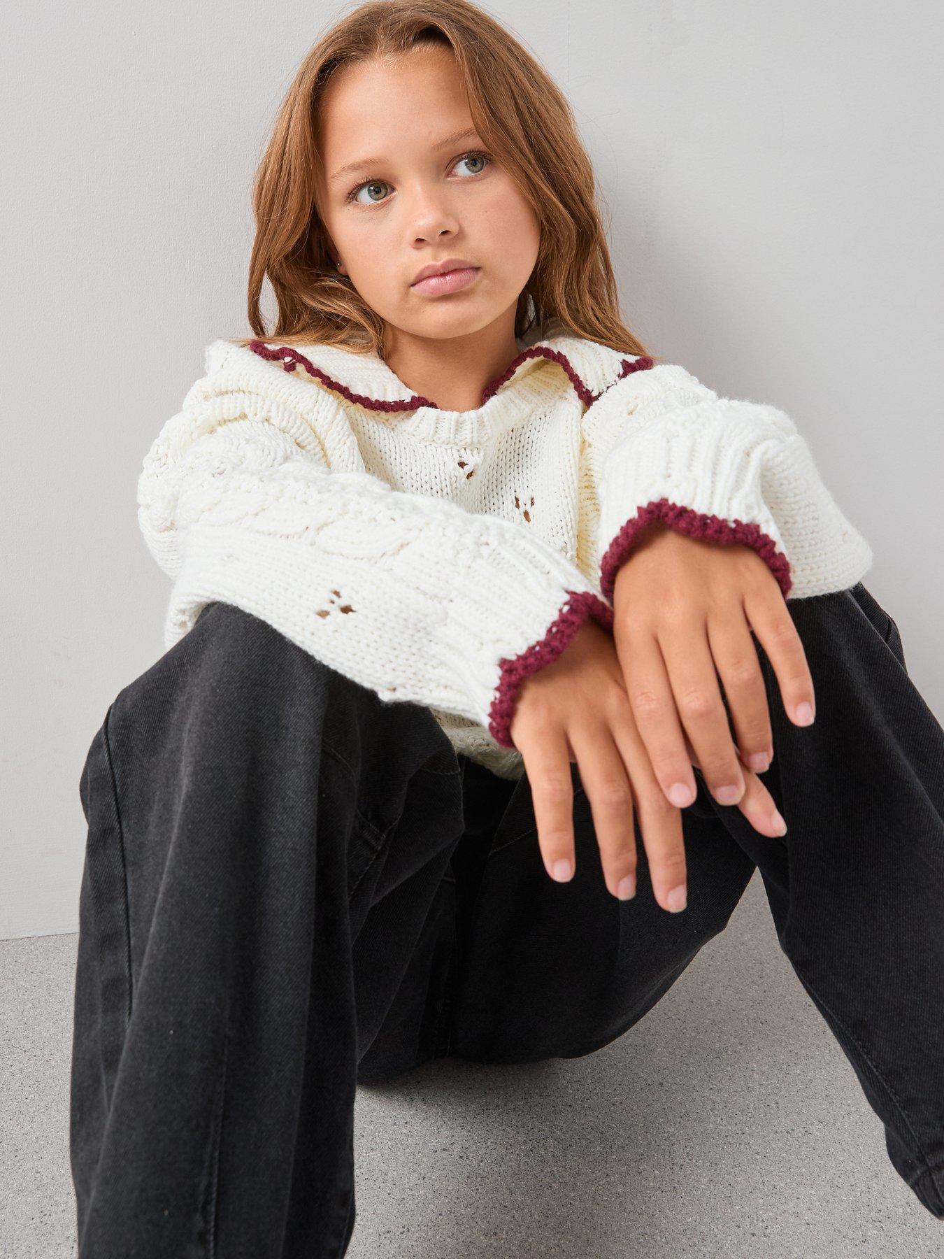 the-very-collection-girls-cable-knit-hem-contrast-jumper-with-collar-creamdetail