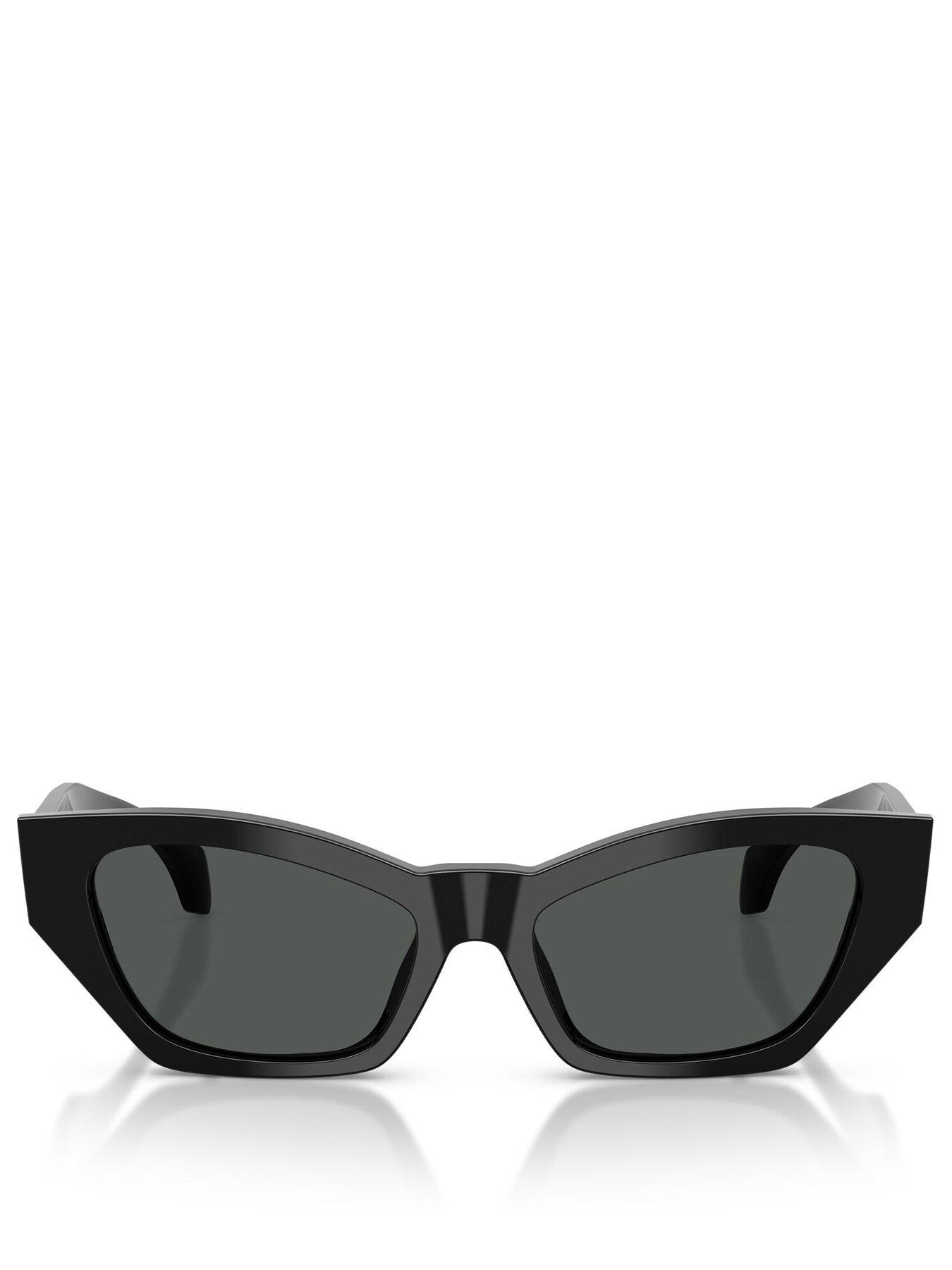 versace-0ve4488u-cat-eye-sunglasses-blackoutfit