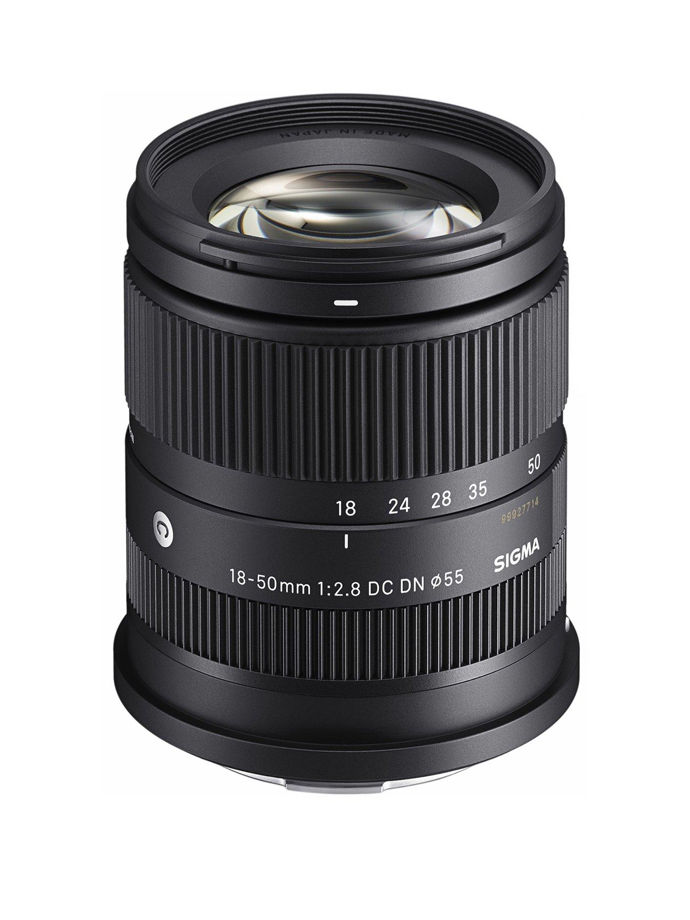 Image of Sigma Sigma 18-50mm f/2.8 DC DN C Lens - Fujifilm X Mount