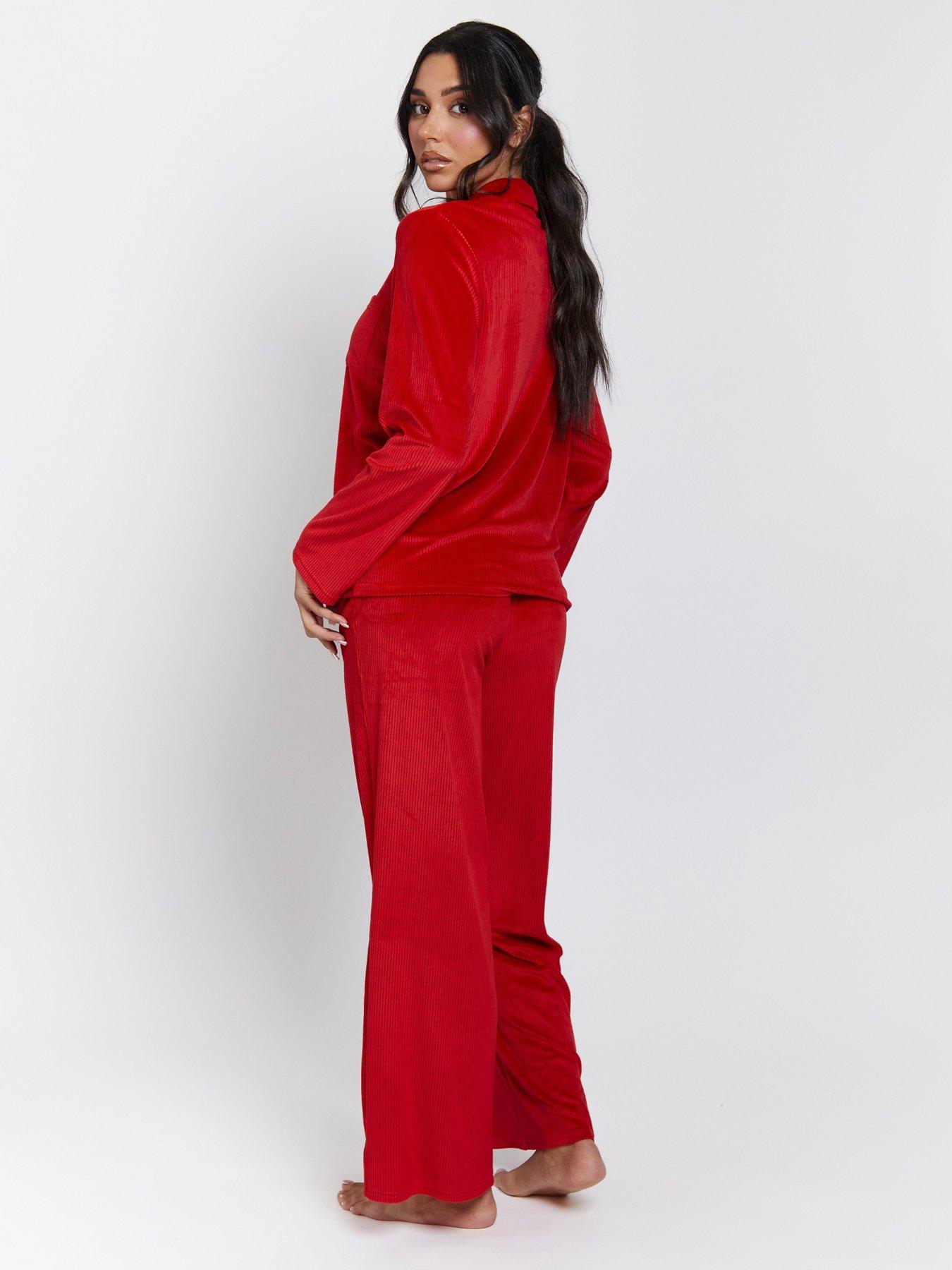 loungeable-velour-rib-long-sleeved-traditional-pyjama-set-redstillFront