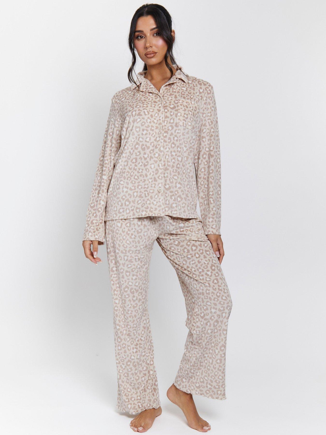 loungeable-leopard-ribbed-long-sleeve-top-and-trousers-pyjamas-beigefront