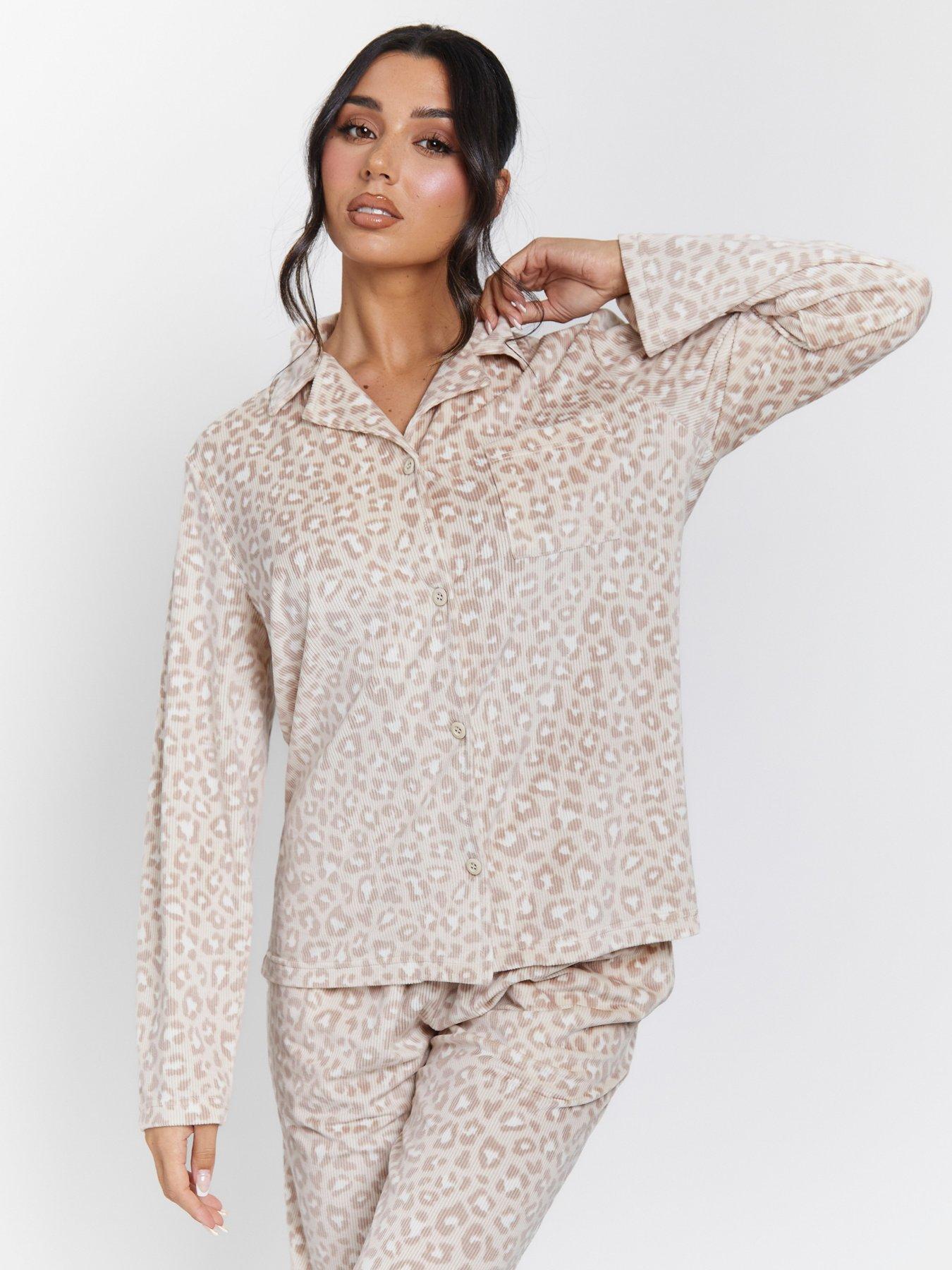 loungeable-leopard-ribbed-long-sleeve-top-and-trousers-pyjamas-beigedetail
