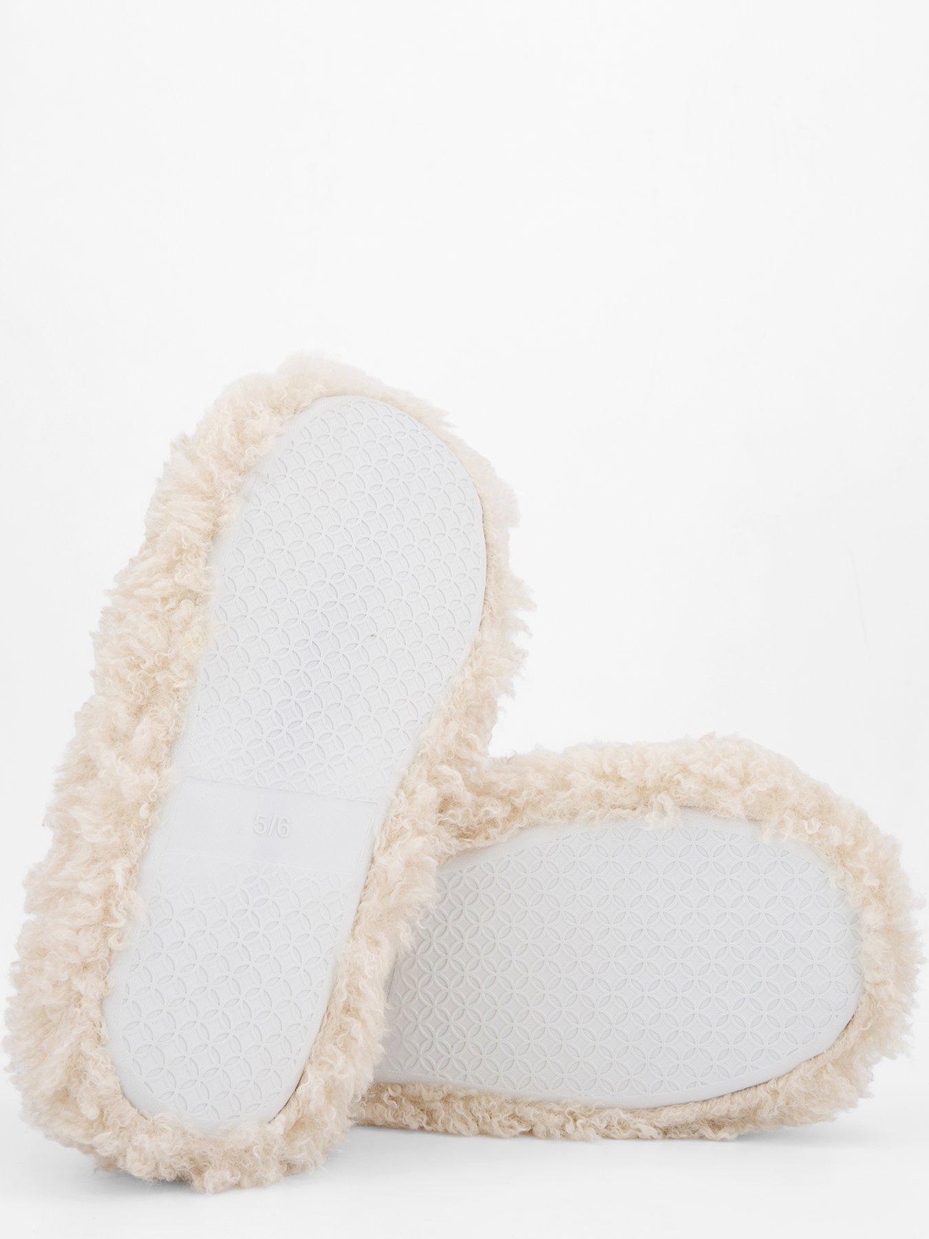 loungeable-cosy-mule-slipper-creamdetail